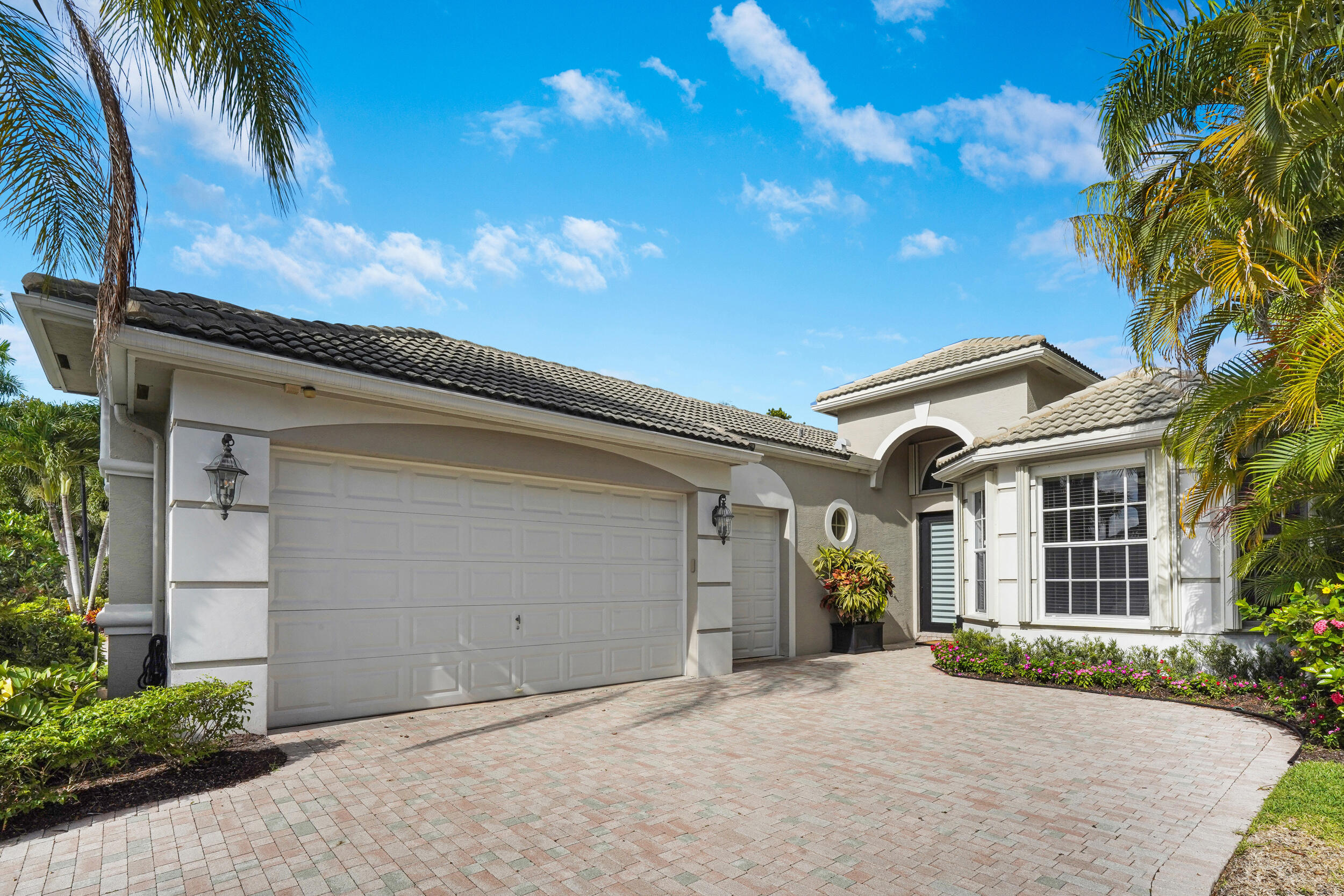 Foto de propiedad en 10916 Northgreen Drive, Lake Worth, FL 33449 Lake Worth con MLS# 