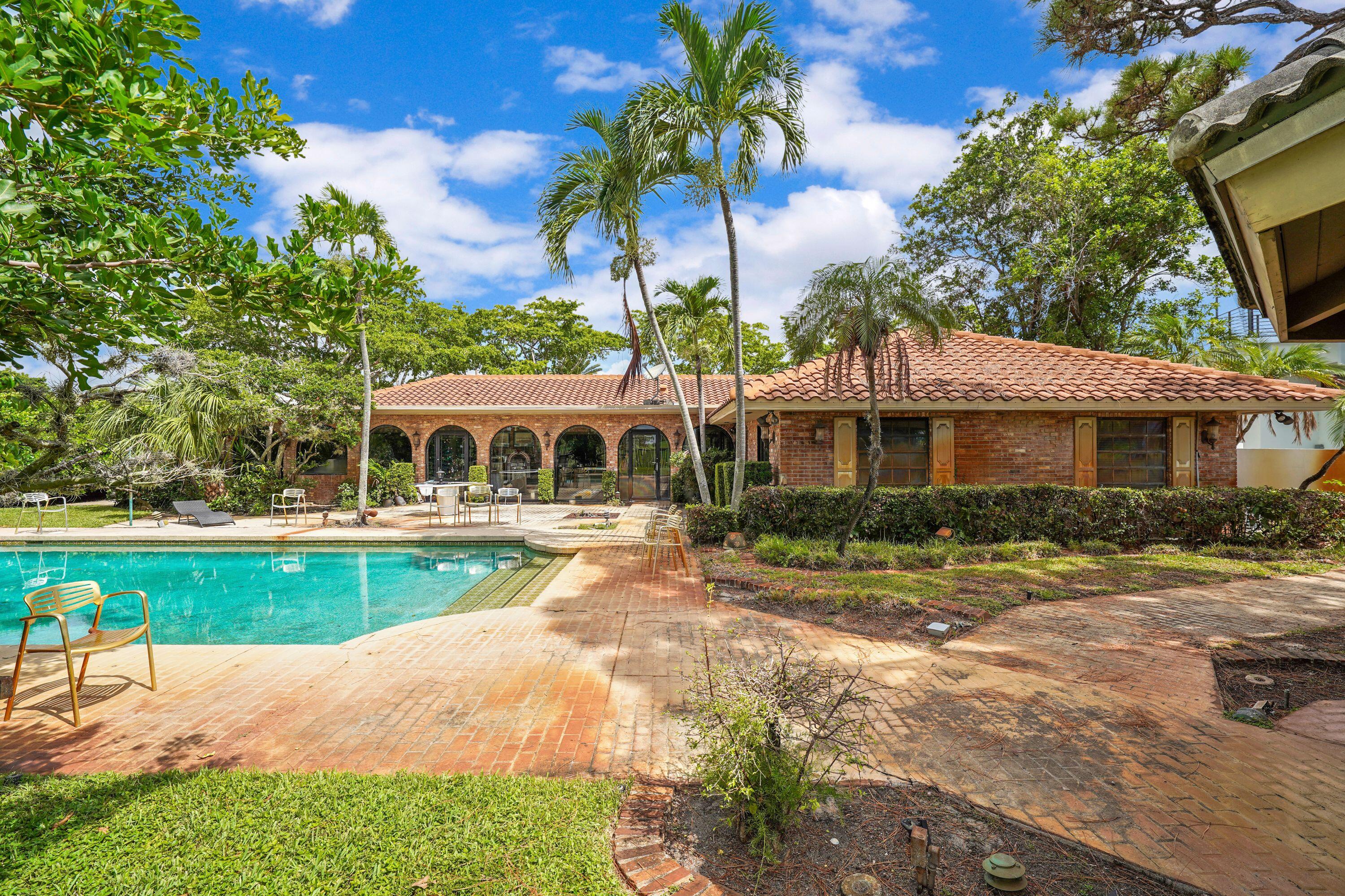 Foto de propiedad en 4330 NE 22ND Avenue, Fort Lauderdale, FL 33308 Fort Lauderdale con MLS# 