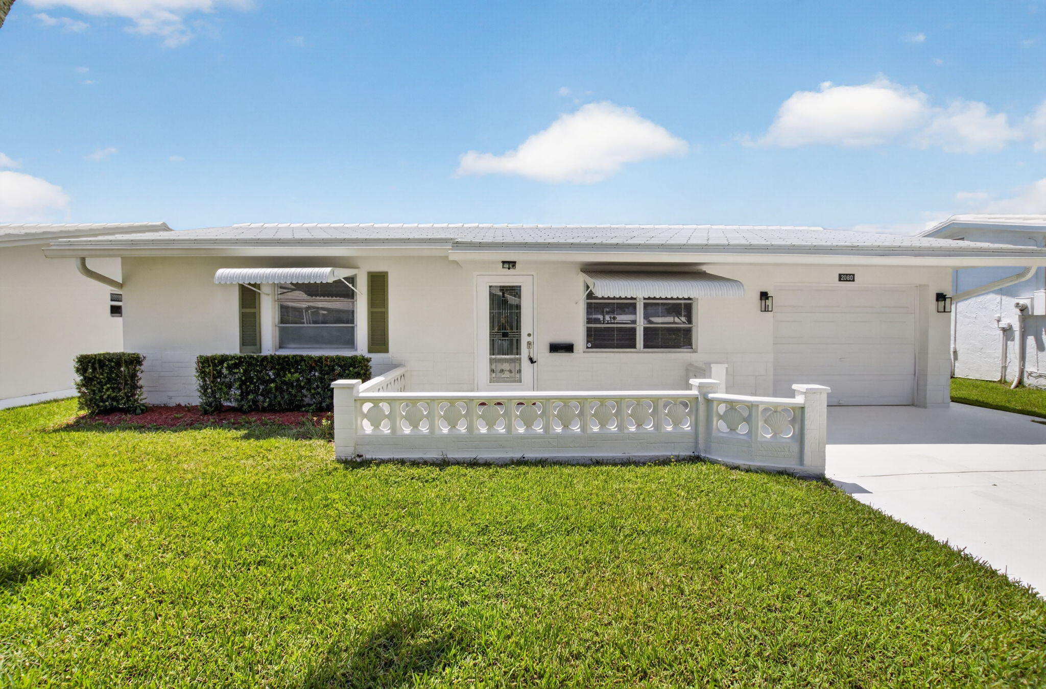 Foto de propiedad en 2080 SW 13TH Way, Boynton Beach, FL 33426 Boynton Beach con MLS# 