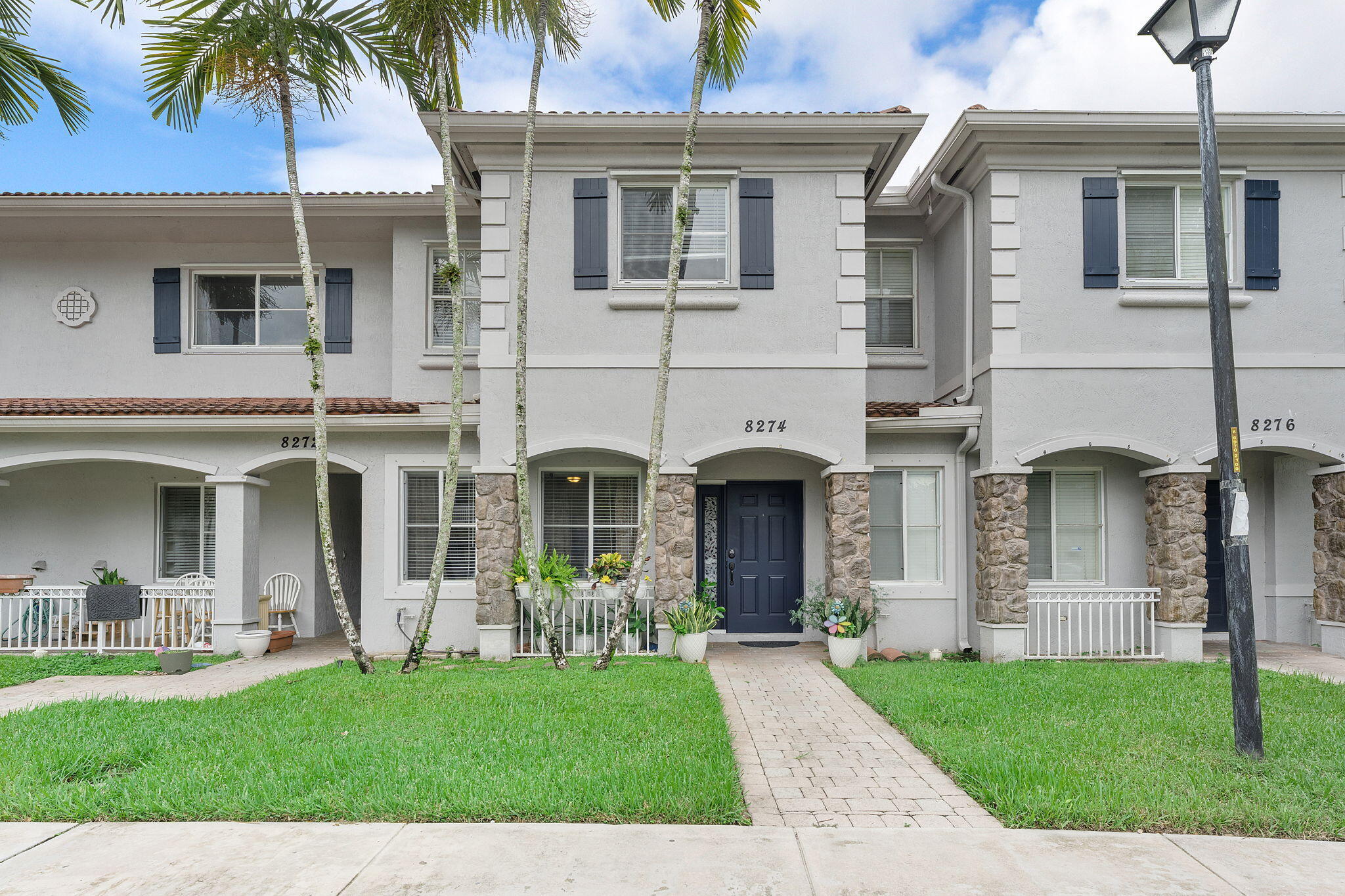 Foto de propiedad en 8274 SW 29th Street, Miramar, FL 33025 Miramar con MLS# 