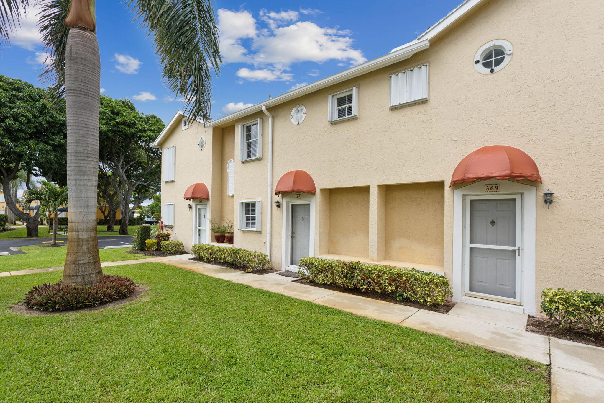 Foto de propiedad en 368 WATERSIDE Drive, Hypoluxo, FL 33462 Hypoluxo con MLS# 