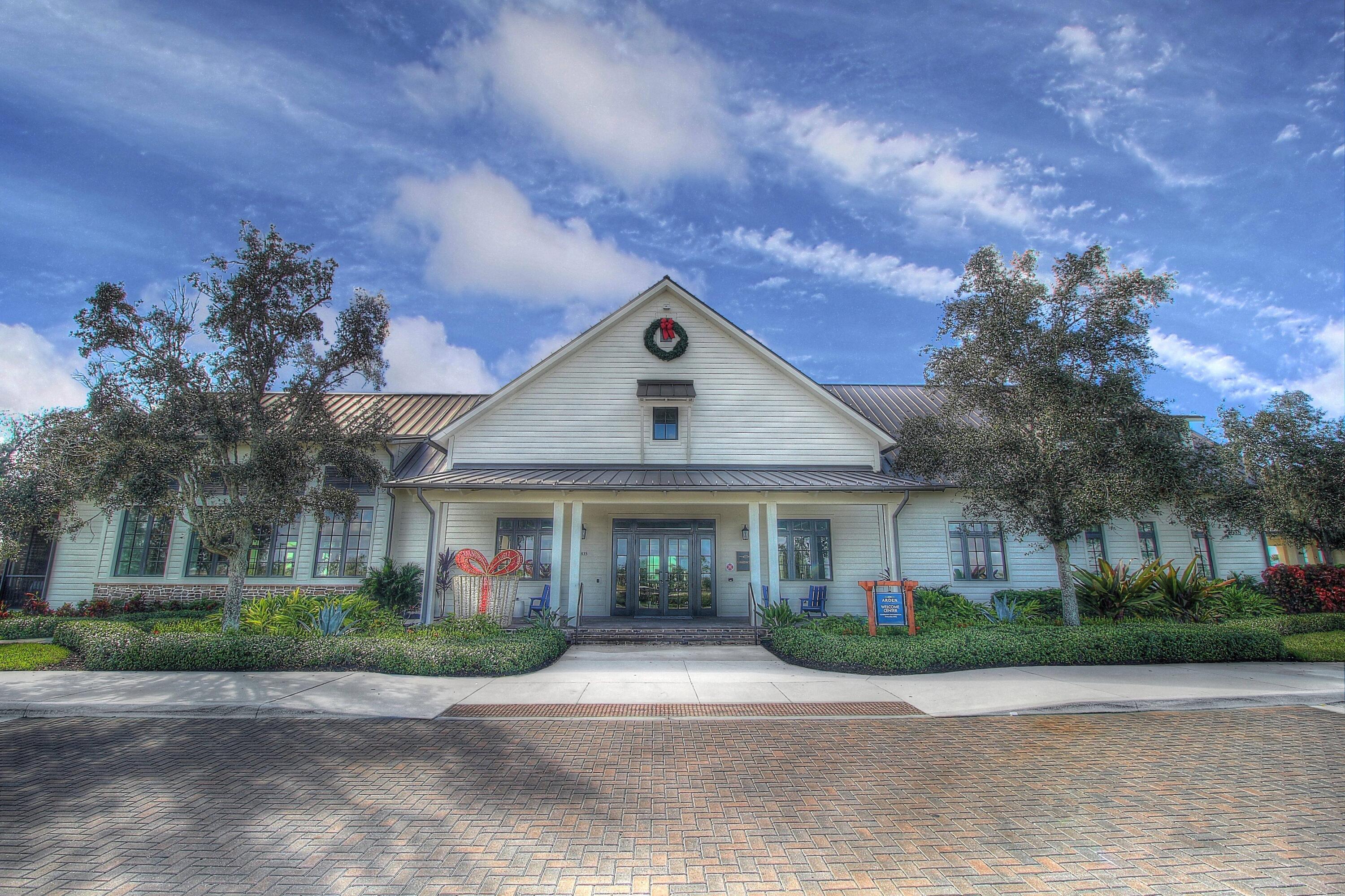 Foto de propiedad en 1255 TANGLED ORCHARD Trace, Loxahatchee, FL 33470 Loxahatchee con MLS# 