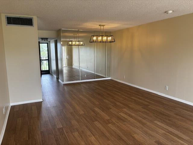 Spacious living/ dining