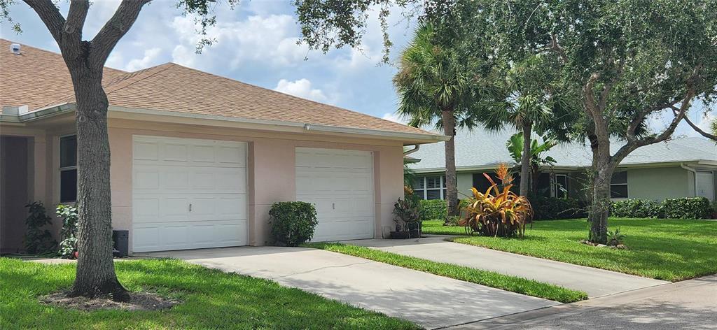 Foto de propiedad en 1817 E ROYAL TERN Lane, Fort Pierce, FL 34982 Fort Pierce con MLS# 