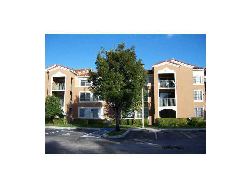 Foto de propiedad en 4820 N STATE ROAD 7 10103, Coconut Creek, FL 33073 Coconut Creek con MLS# 