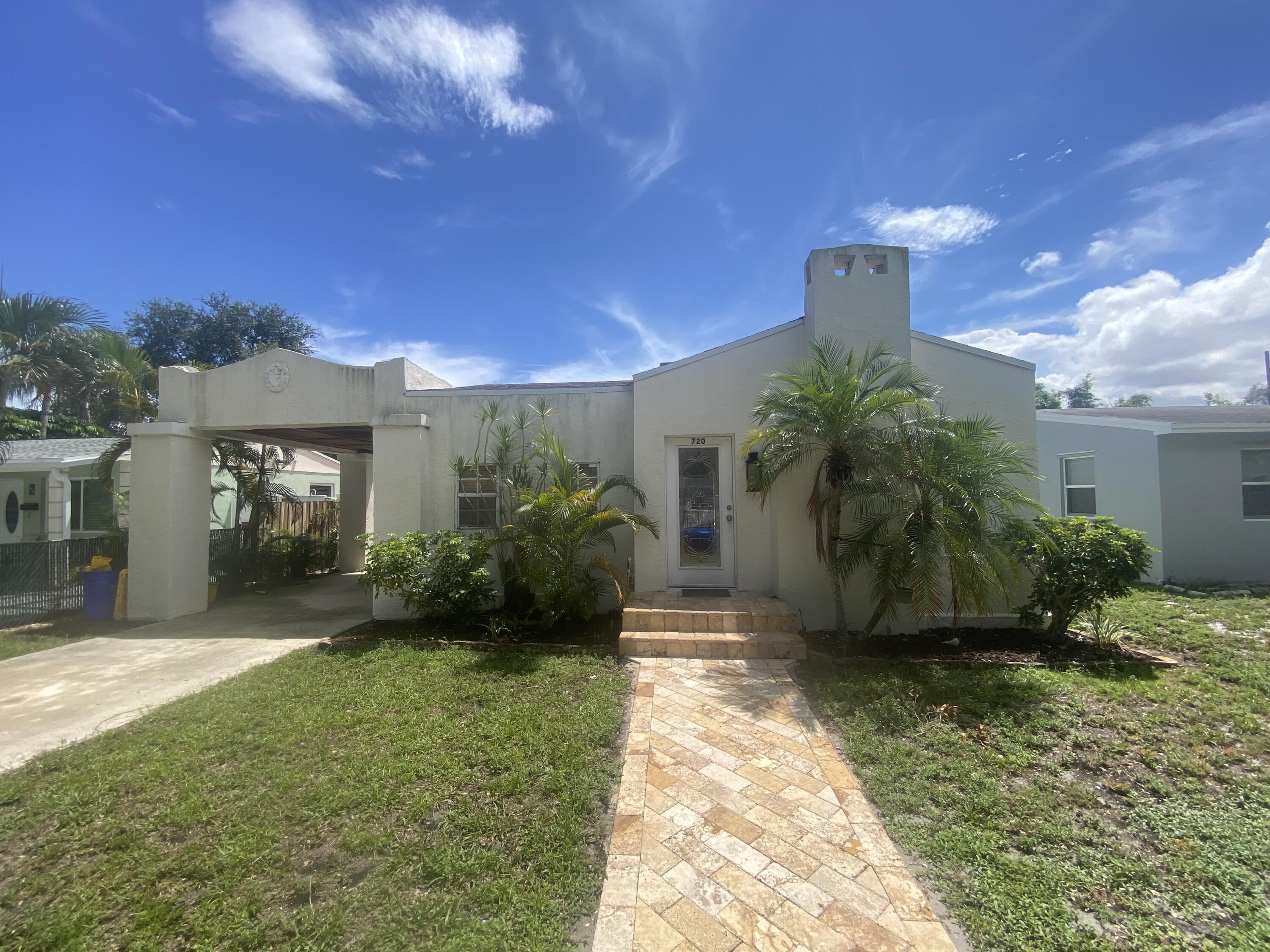 Foto de propiedad en 720 NATHAN HALE Road, West Palm Beach, FL 33405 West Palm Beach con MLS# 