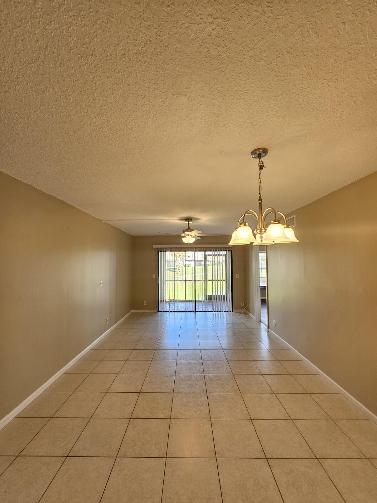 Foto de propiedad en 2600 GREENWOOD Terrace 102, Boca Raton, FL 33431 Boca Raton con MLS# 