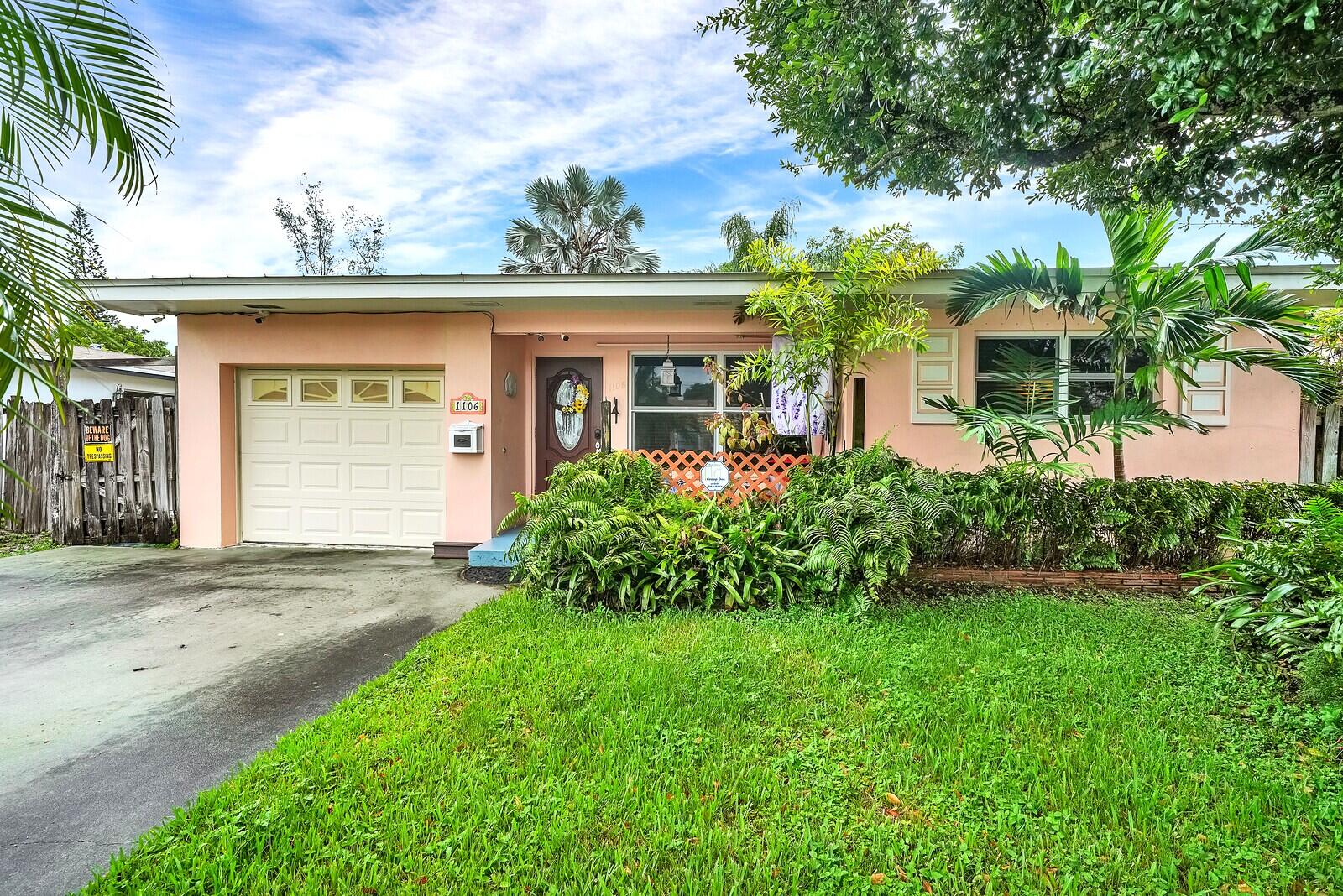 Foto de propiedad en 1106 S F Street, Lake Worth Beach, FL 33460 Lake Worth Beach con MLS# 