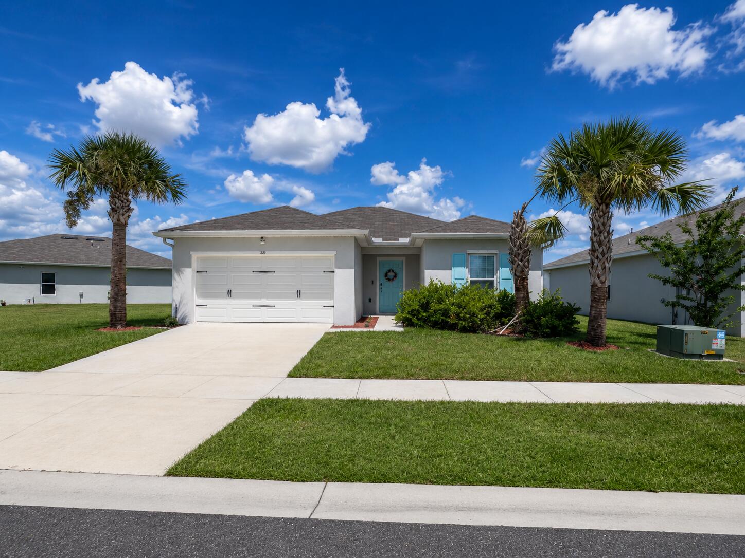 Foto de propiedad en 103 PUMMELO Place, Fort Pierce, FL 34981 Fort Pierce con MLS# 