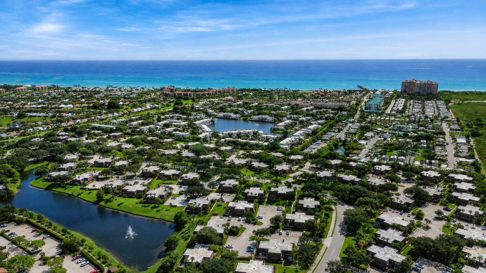 Foto de propiedad en 2004 20th Court, Jupiter, FL 33477 Jupiter con MLS# 
