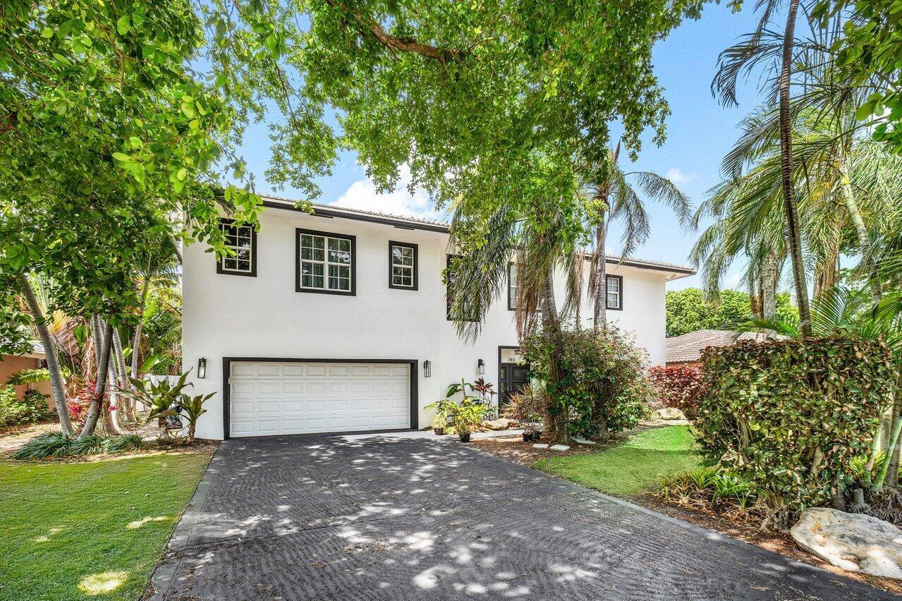 Foto de propiedad en 783 Toledo Drive, Boca Raton, FL 33432 Boca Raton con MLS# 