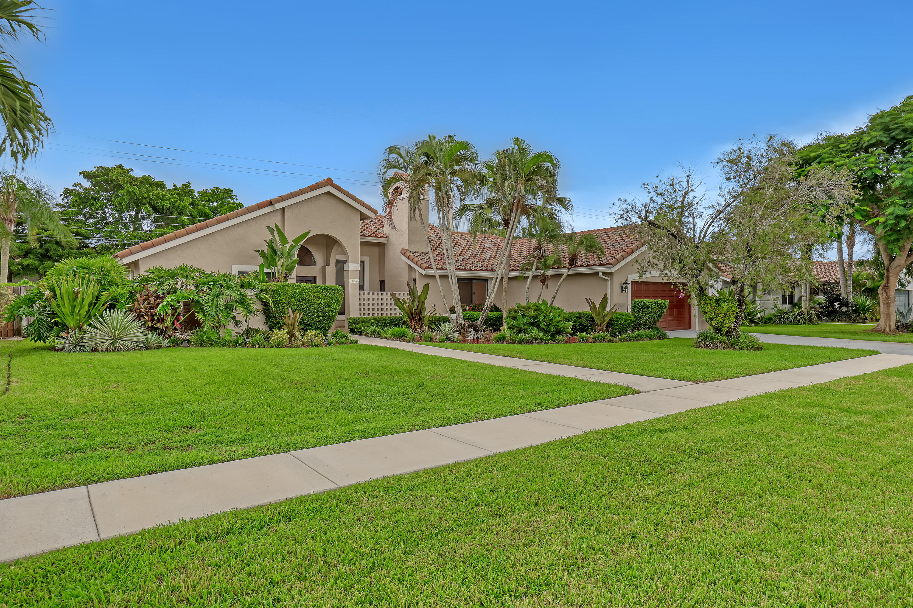 Foto de propiedad en 2156 AMESBURY Circle, Wellington, FL 33414 Wellington con MLS# 