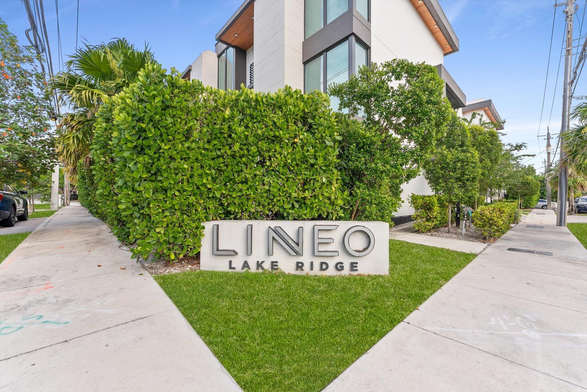 Foto de propiedad en 1048 N Victoria Park Road, Fort Lauderdale, FL 33304 Fort Lauderdale con MLS# 