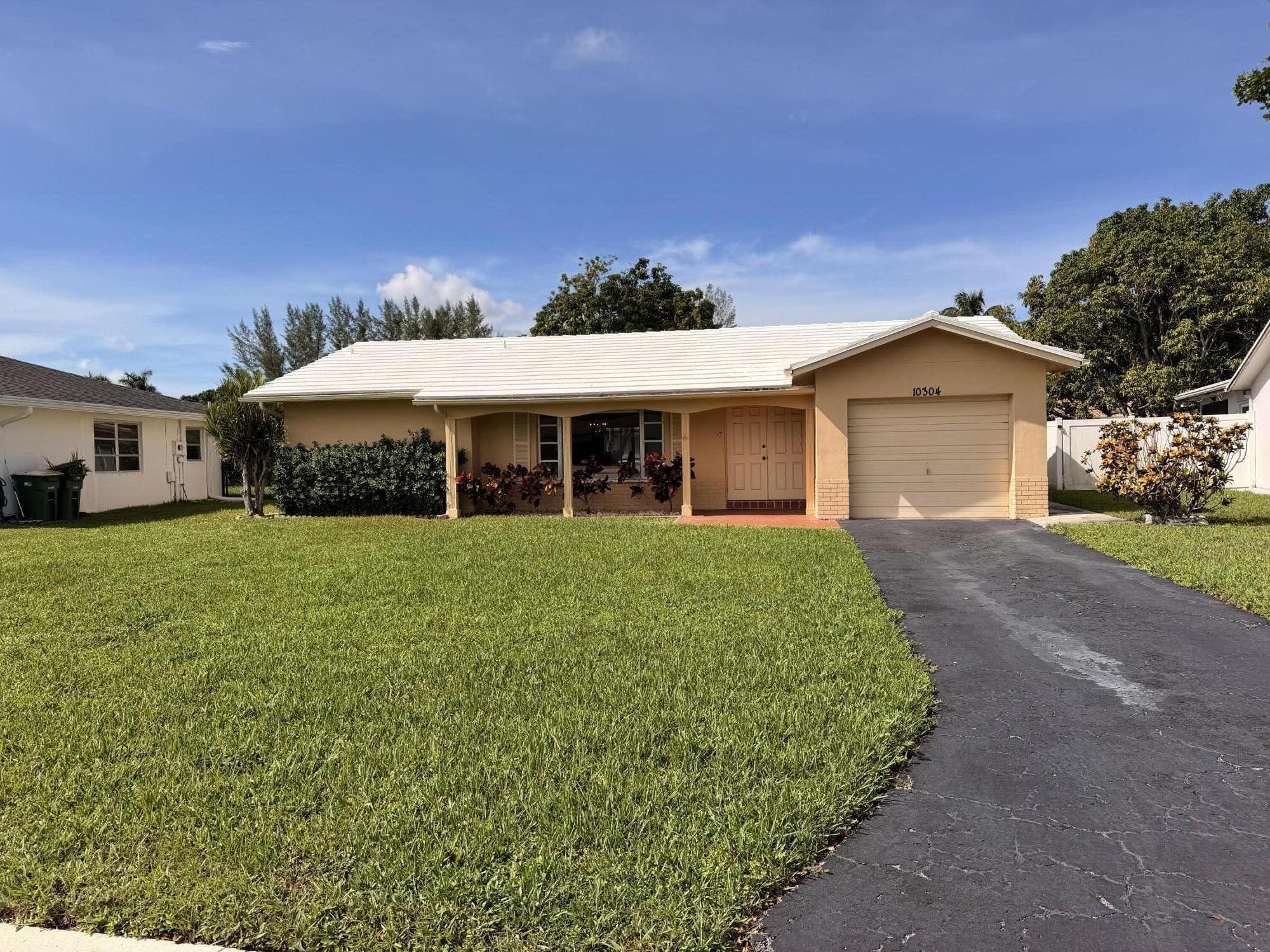 En Venta 10304 NW 80th Drive, Tamarac, FL 33321, Tamarac, FL 33321