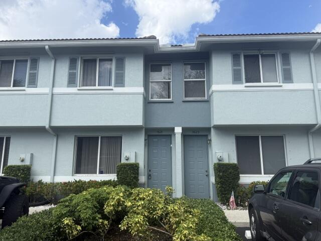Foto de propiedad en 3621 Sonoma Drive, Riviera Beach, FL 33404 Riviera Beach con MLS# 