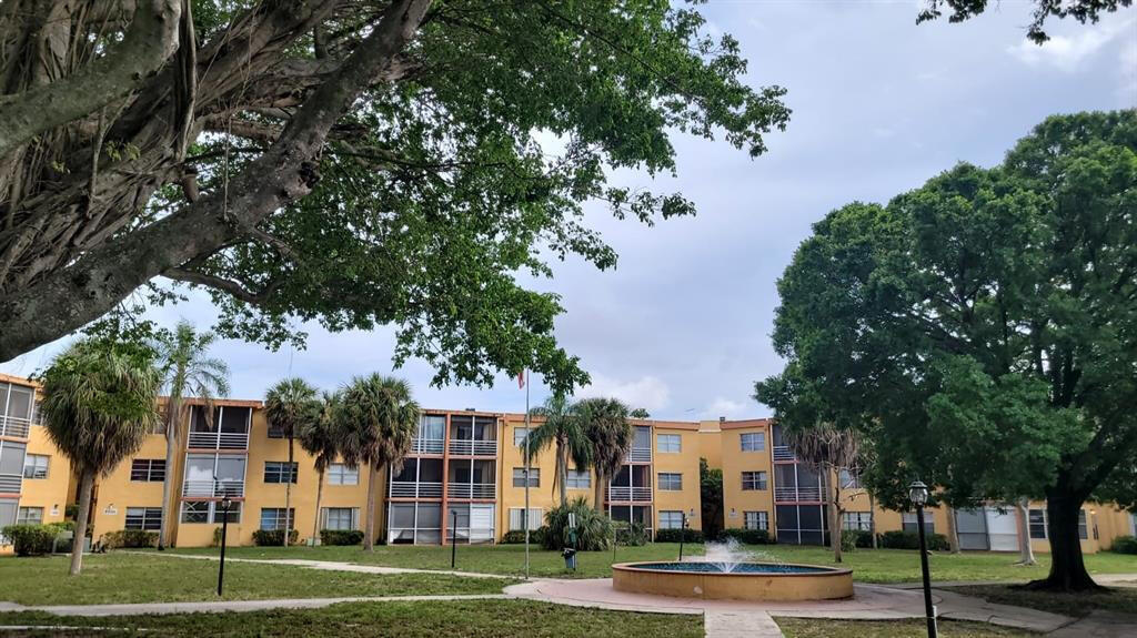 En Renta 4344 NW 9TH Avenue 11-1B, Deerfield Beach, FL 33064, Deerfield Beach, FL 33064