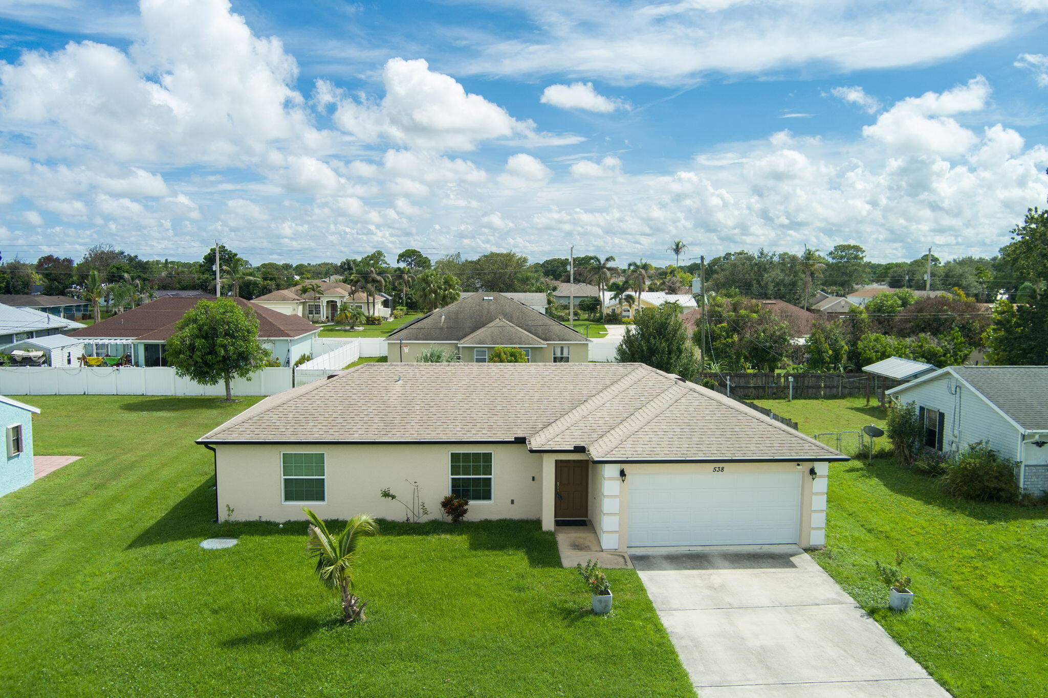 En Venta 538 SW PRADO Avenue, Port St. Lucie, FL 34983, Port St. Lucie, FL 34983
