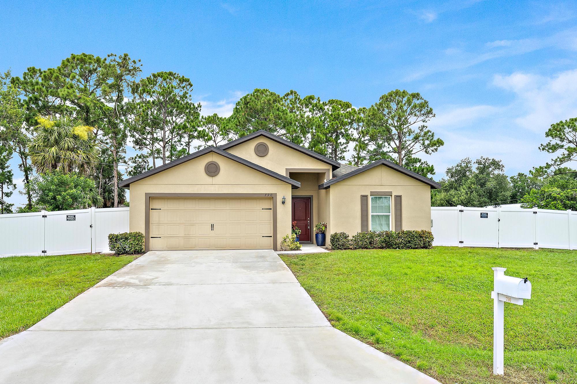 En Venta 790 NW Kingston Street, Port St. Lucie, FL 34983, Port St. Lucie, FL 34983