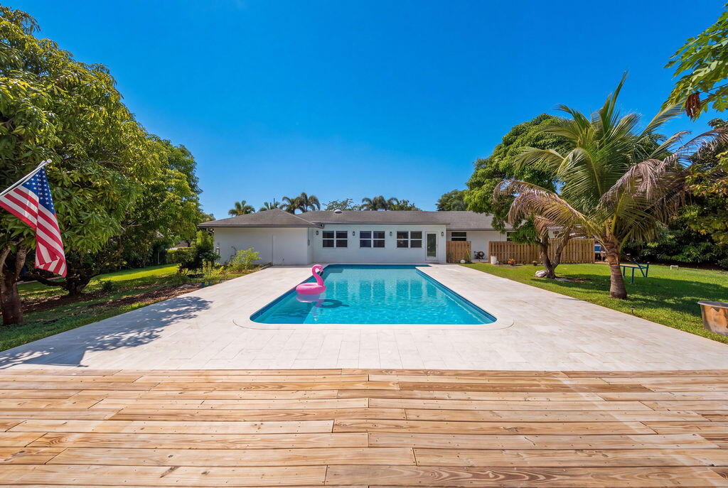 Foto de propiedad en 4910 SW 205TH Avenue, Southwest Ranches, FL 33332 Southwest Ranches con MLS# 