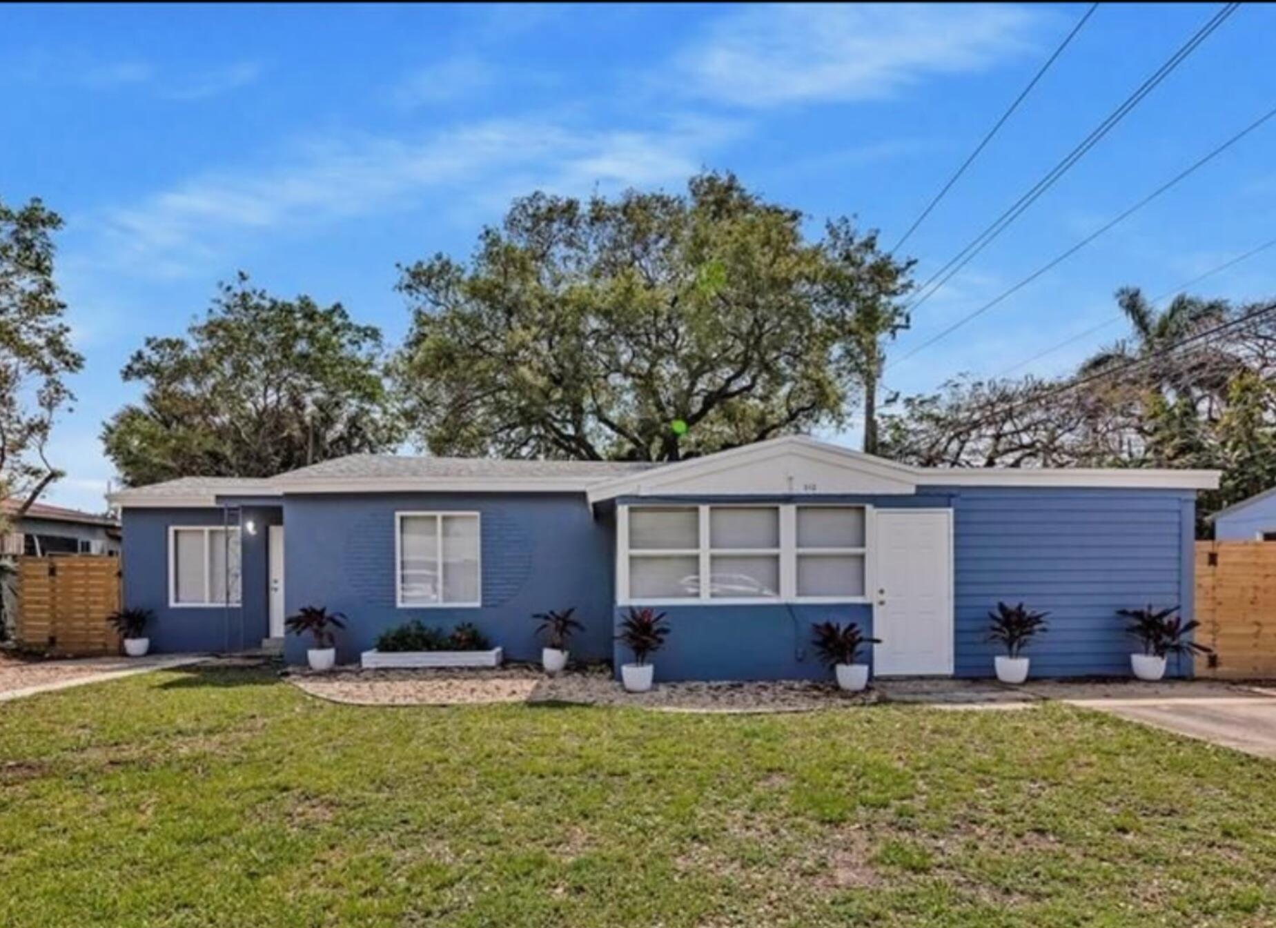 En Venta 312 SE 23RD Street 1-2, Fort Lauderdale, FL 33316, Fort Lauderdale, FL 33316