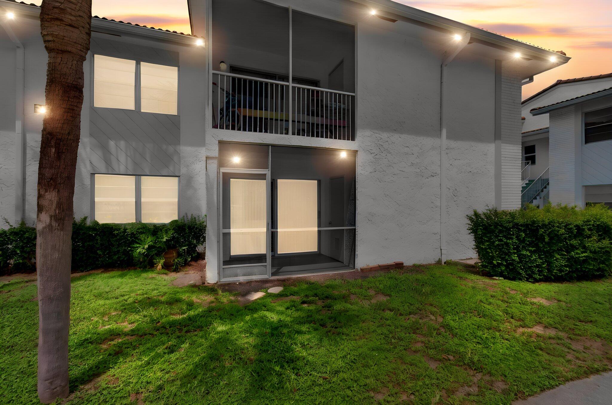 En Venta 2720 Forest Hills Boulevard 102, Coral Springs, FL 33065, Coral Springs, FL 33065