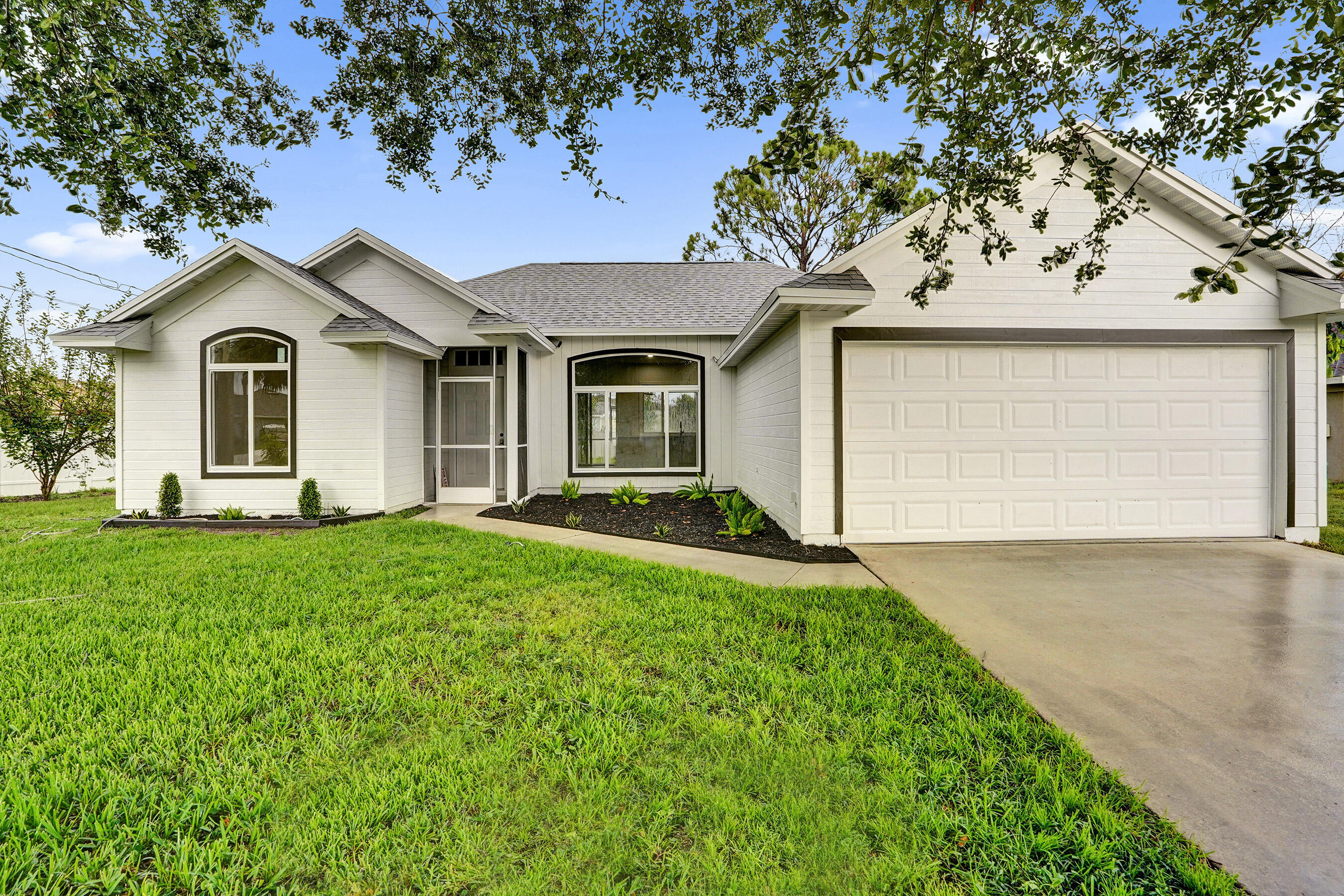 En Renta 1237 SW Edinburgh Drive, Port St. Lucie, FL 34953, Port St. Lucie, FL 34953