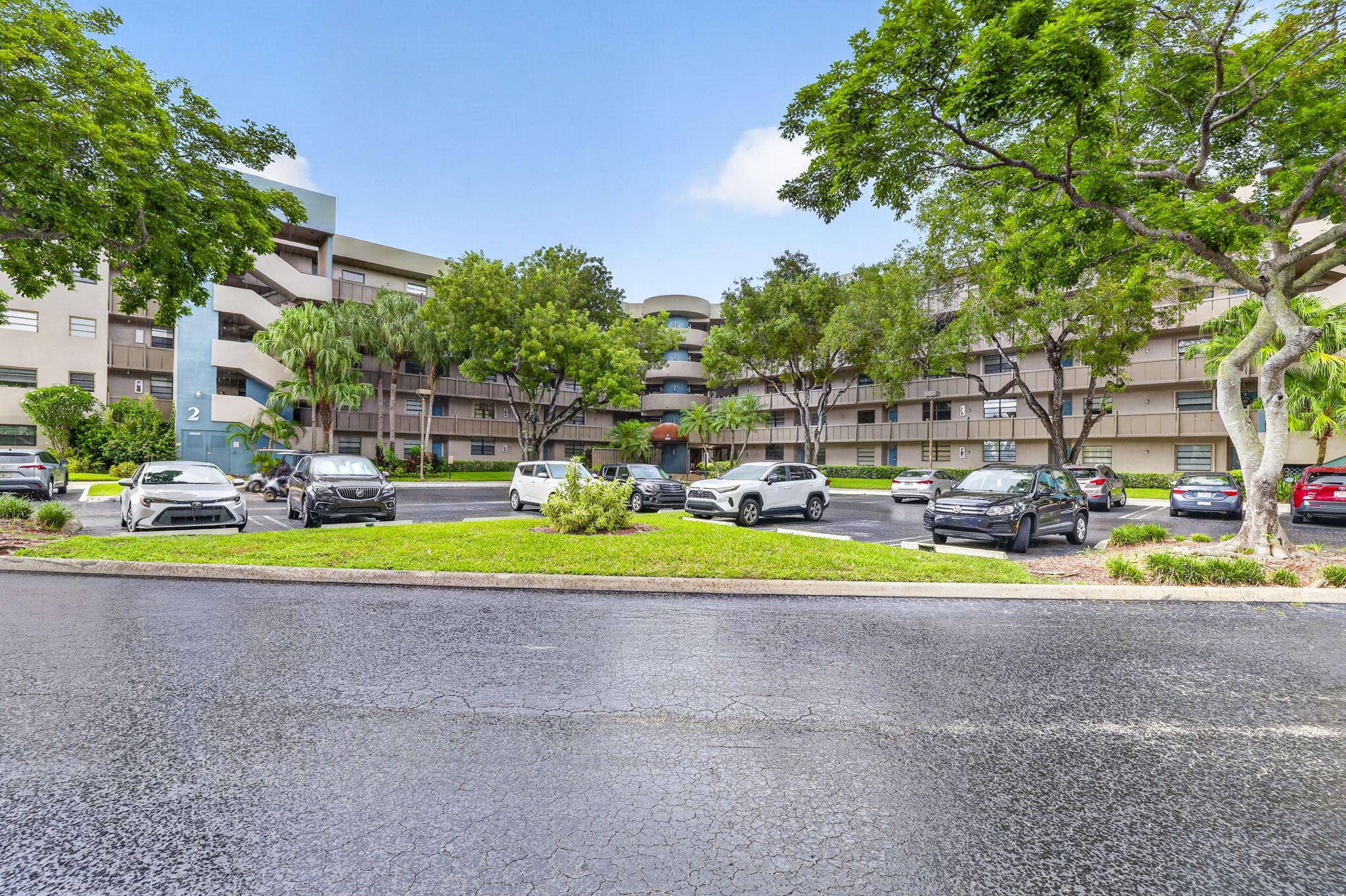 En Venta 1000 COLONY POINT Circle 108, Pembroke Pines, FL 33026, Pembroke Pines, FL 33026