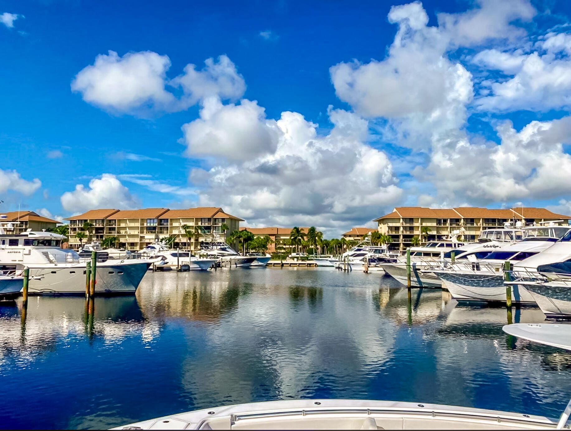 En Venta 1701 MARINA ISLE Way 103, Jupiter, FL 33477, Jupiter, FL 33477