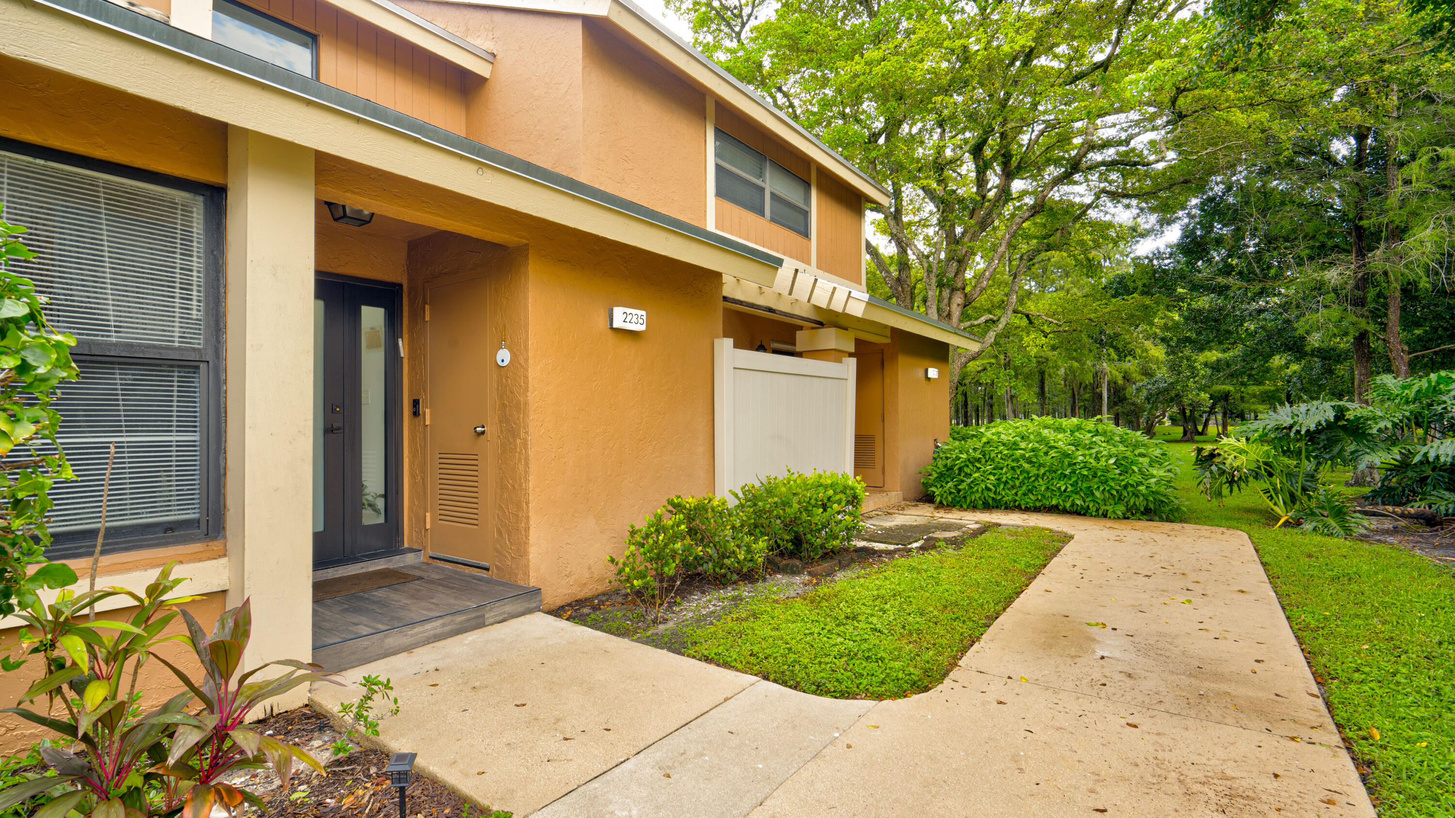 En Venta 2235 NW 45th Avenue, Coconut Creek, FL 33066, Coconut Creek, FL 33066