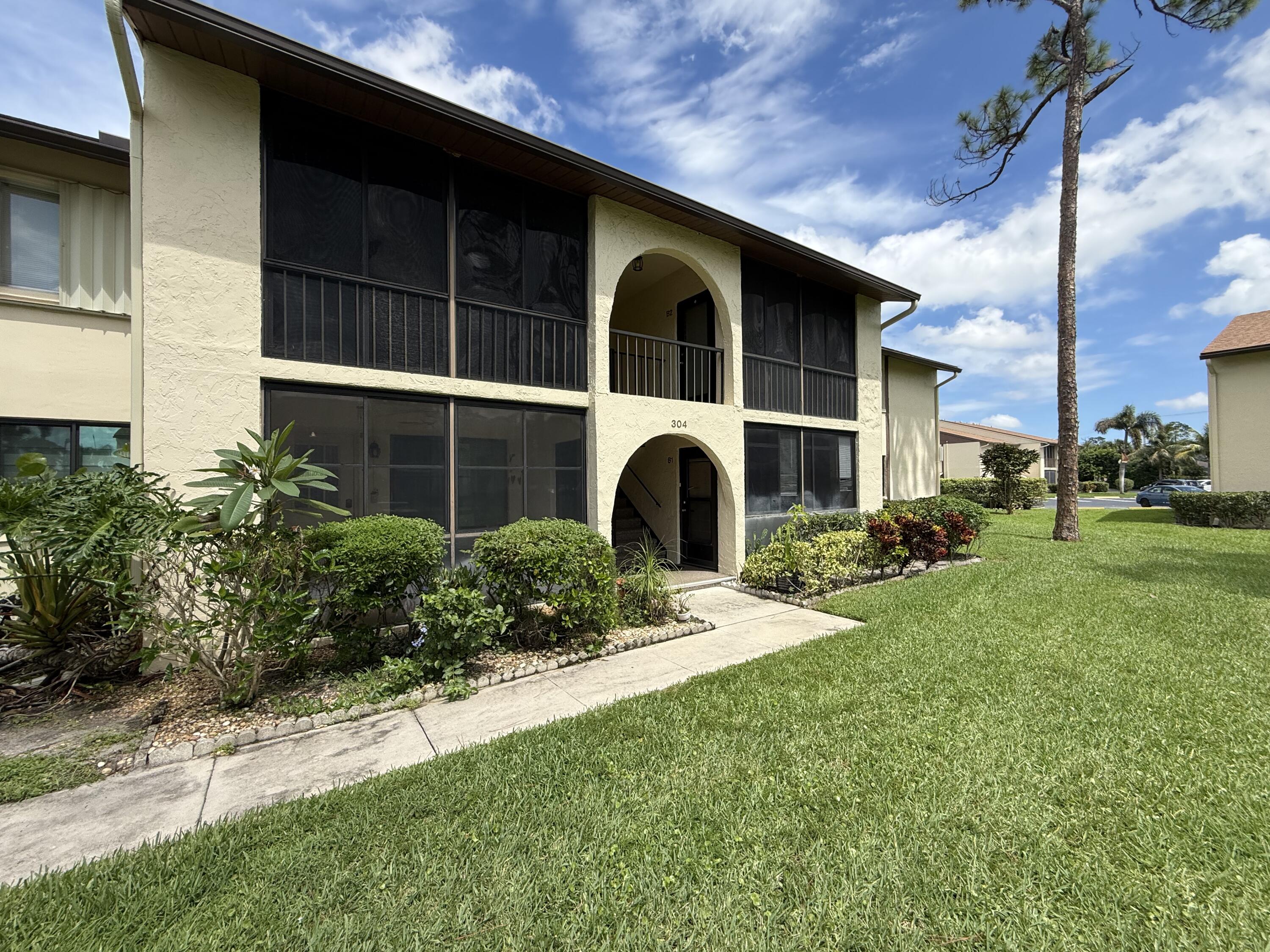 En Renta 304 Knotty Pine Circle B-2, Greenacres, FL 33463, Greenacres, FL 33463
