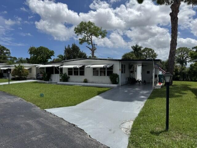 En Venta 4042 Royal Manor Boulevard, Boynton Beach, FL 33436, Boynton Beach, FL 33436