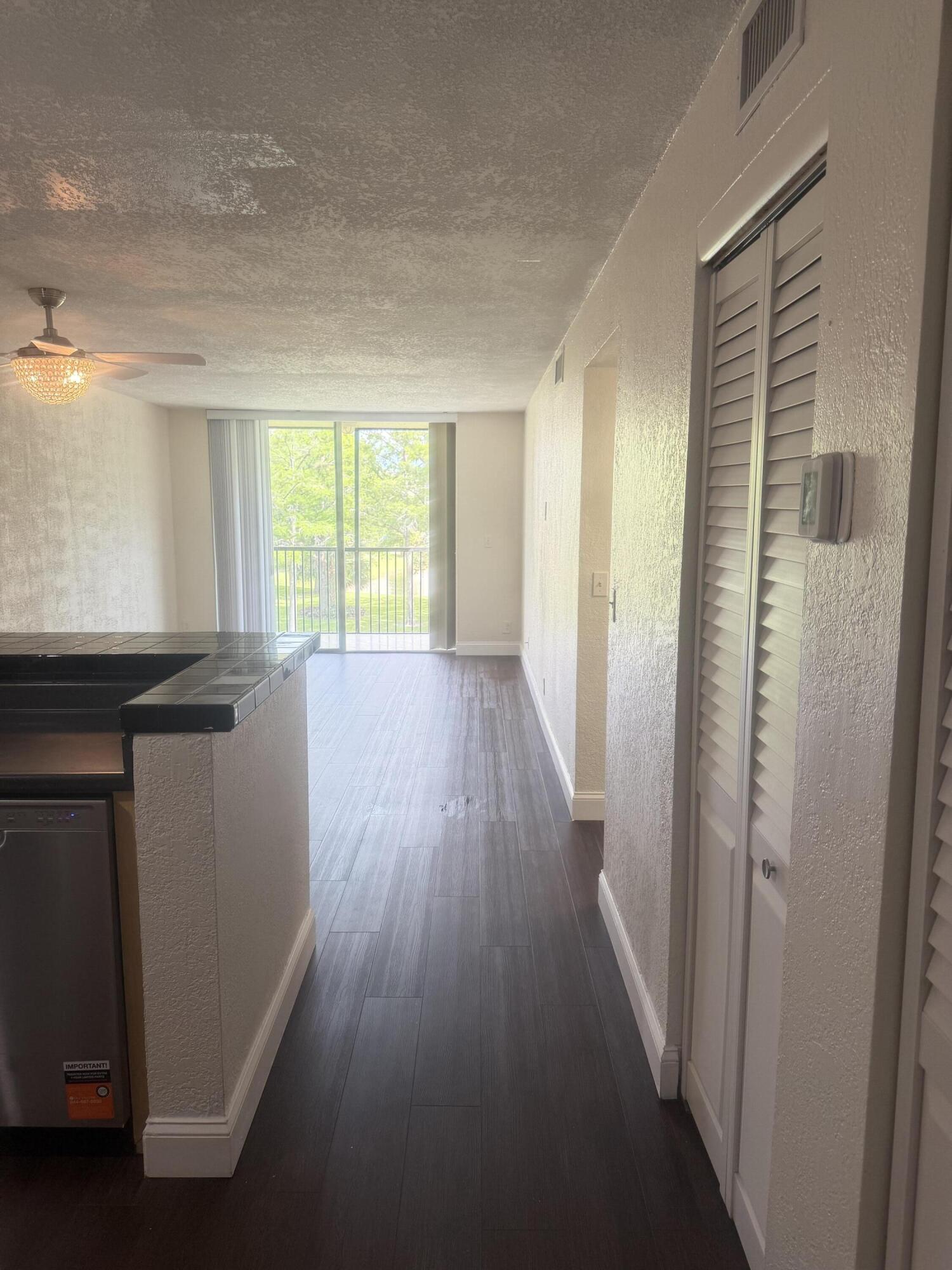 En Venta 7710 NW 50th Street 304, Lauderhill, FL 33351, Lauderhill, FL 33351