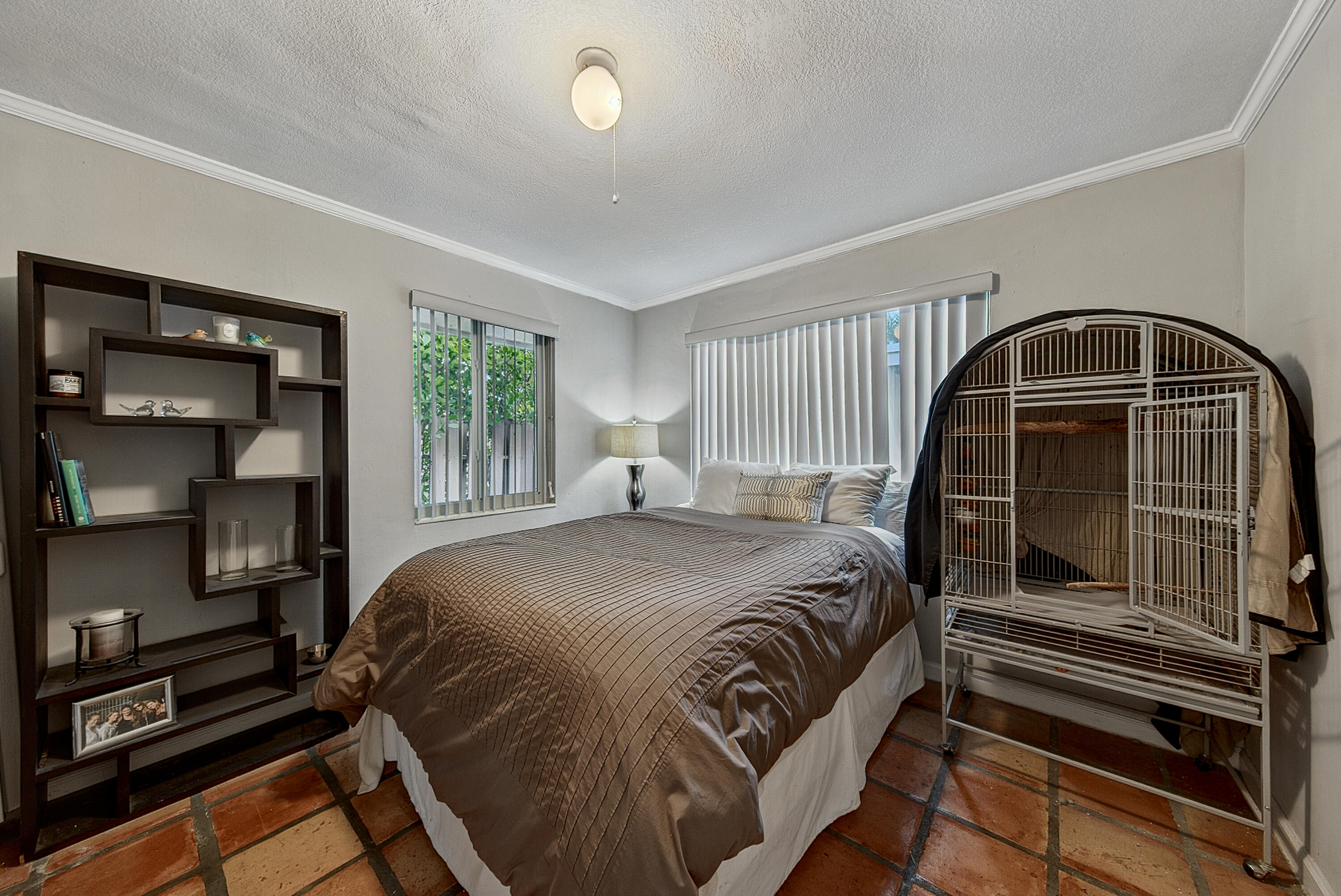 Foto de propiedad en 701 NE 22ND Drive, Wilton Manors, FL 33305 Wilton Manors con MLS# 