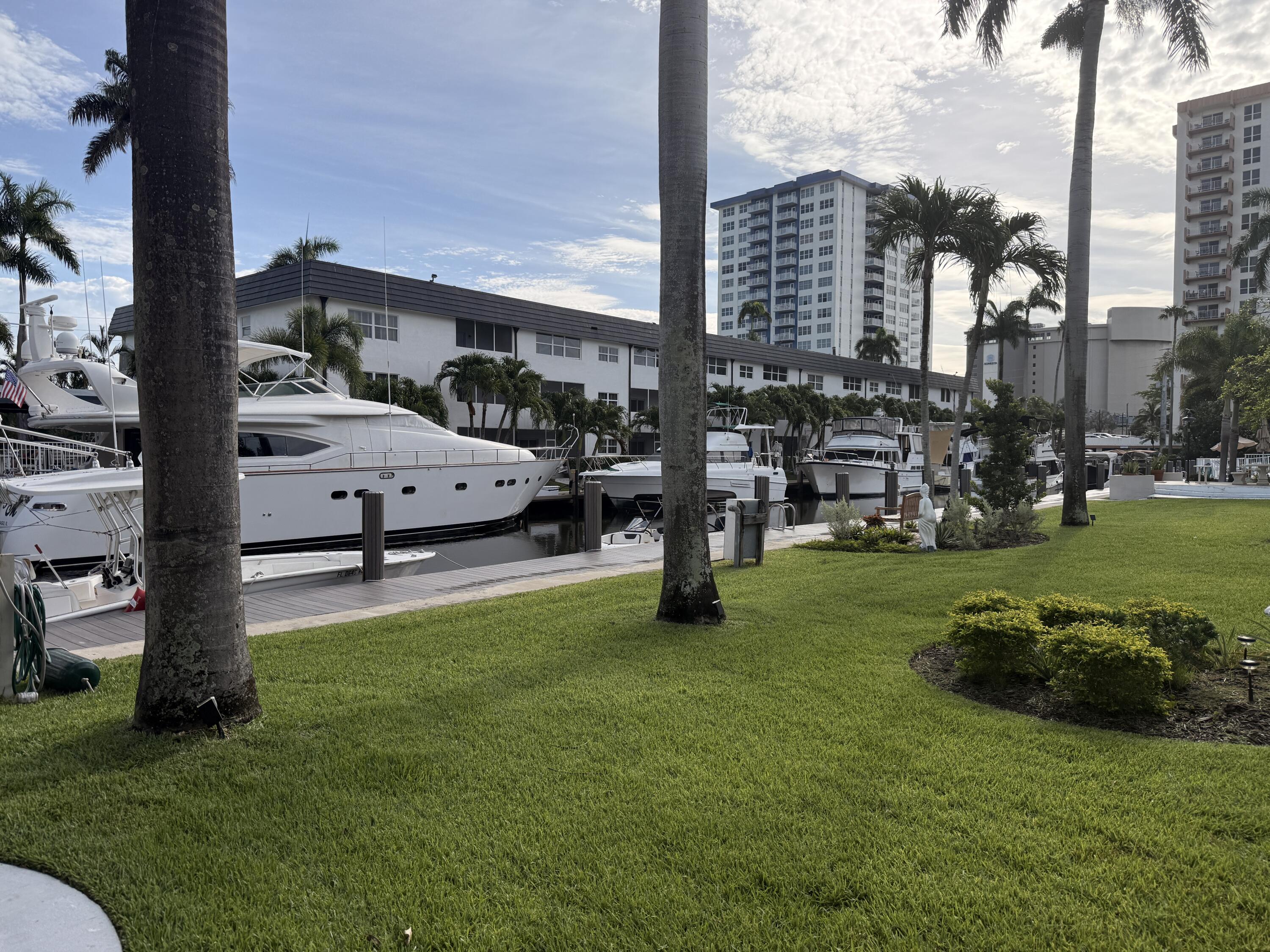 En Venta 901 N Birch Road 7D, Fort Lauderdale, FL 33304, Fort Lauderdale, FL 33304