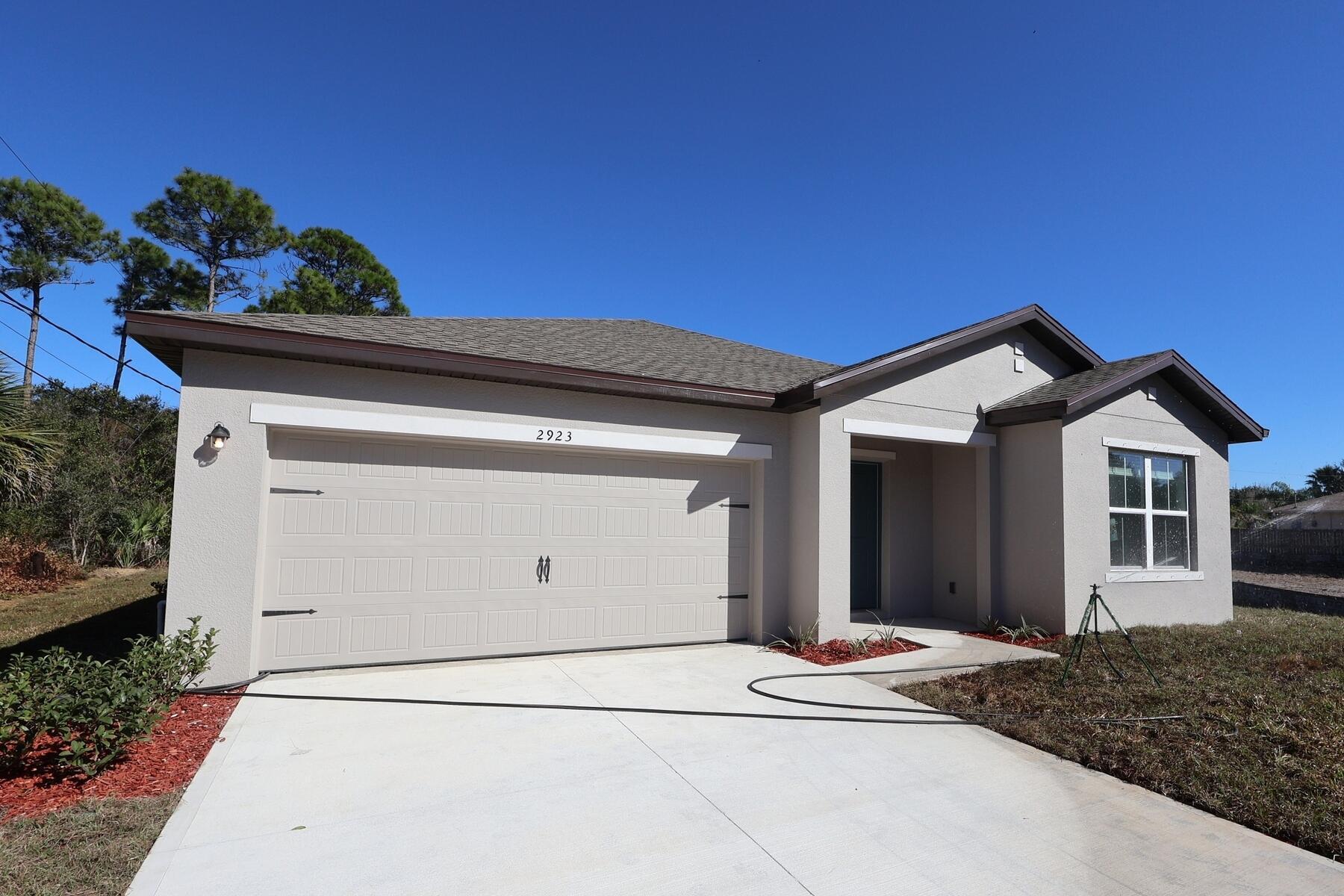 En Renta 2923 TRIANGLE Road SE, Palm Bay, FL 32909, Palm Bay, FL 32909