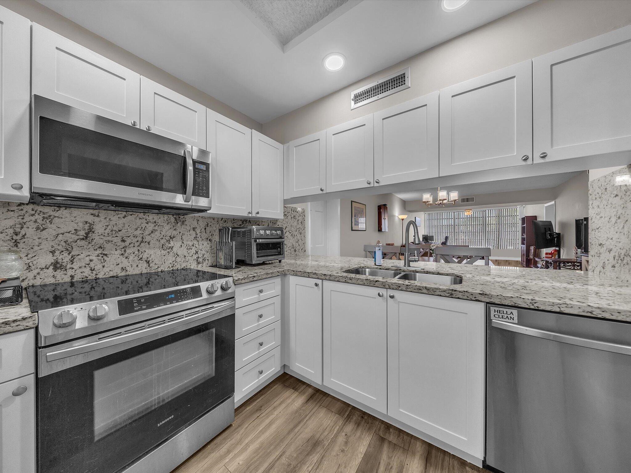 En Venta 1701 Whitehall Drive 302, Davie, FL 33324, Davie, FL 33324