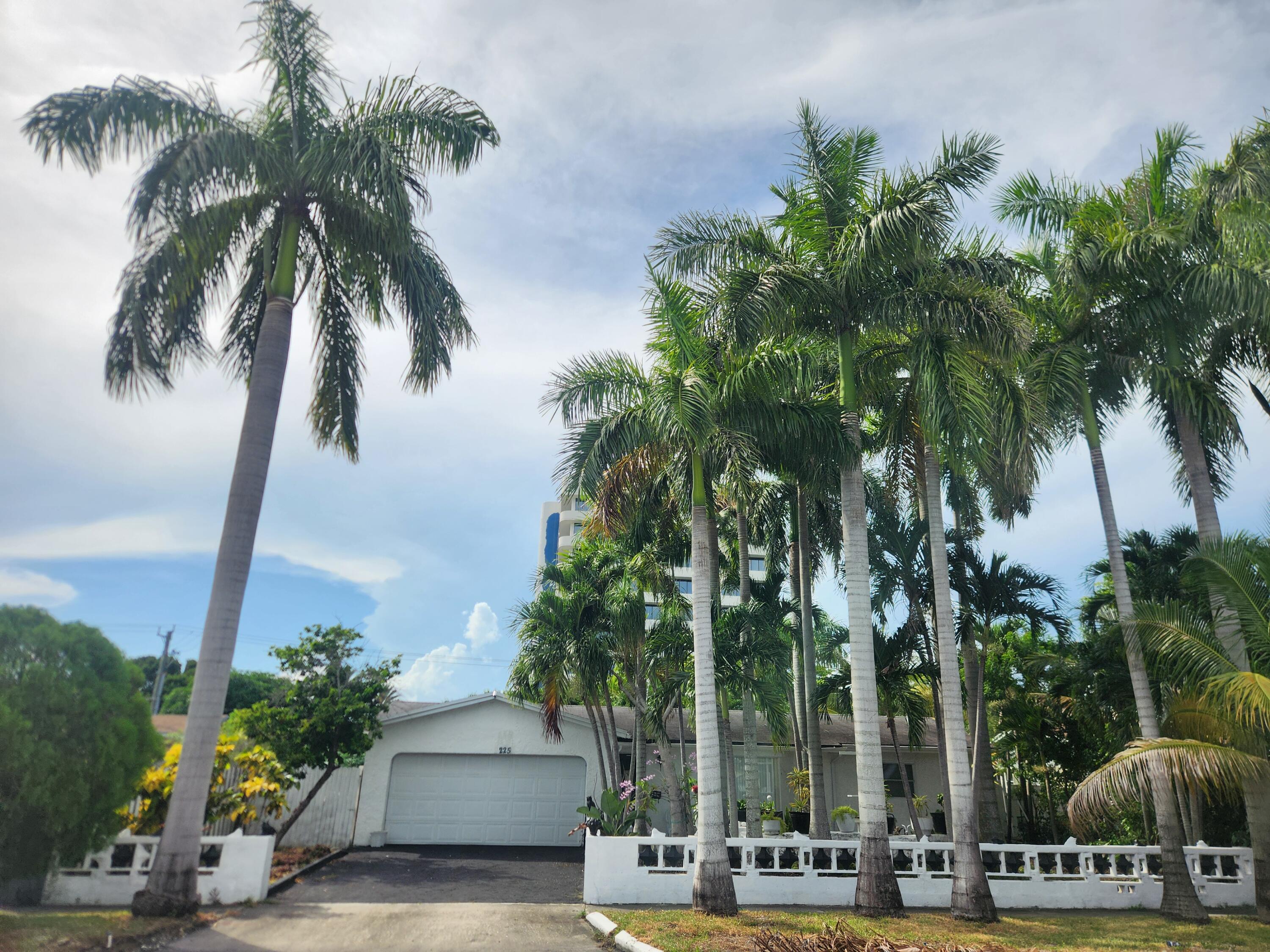 En Renta 225 S SEQUOIA Drive, West Palm Beach, FL 33409, West Palm Beach, FL 33409