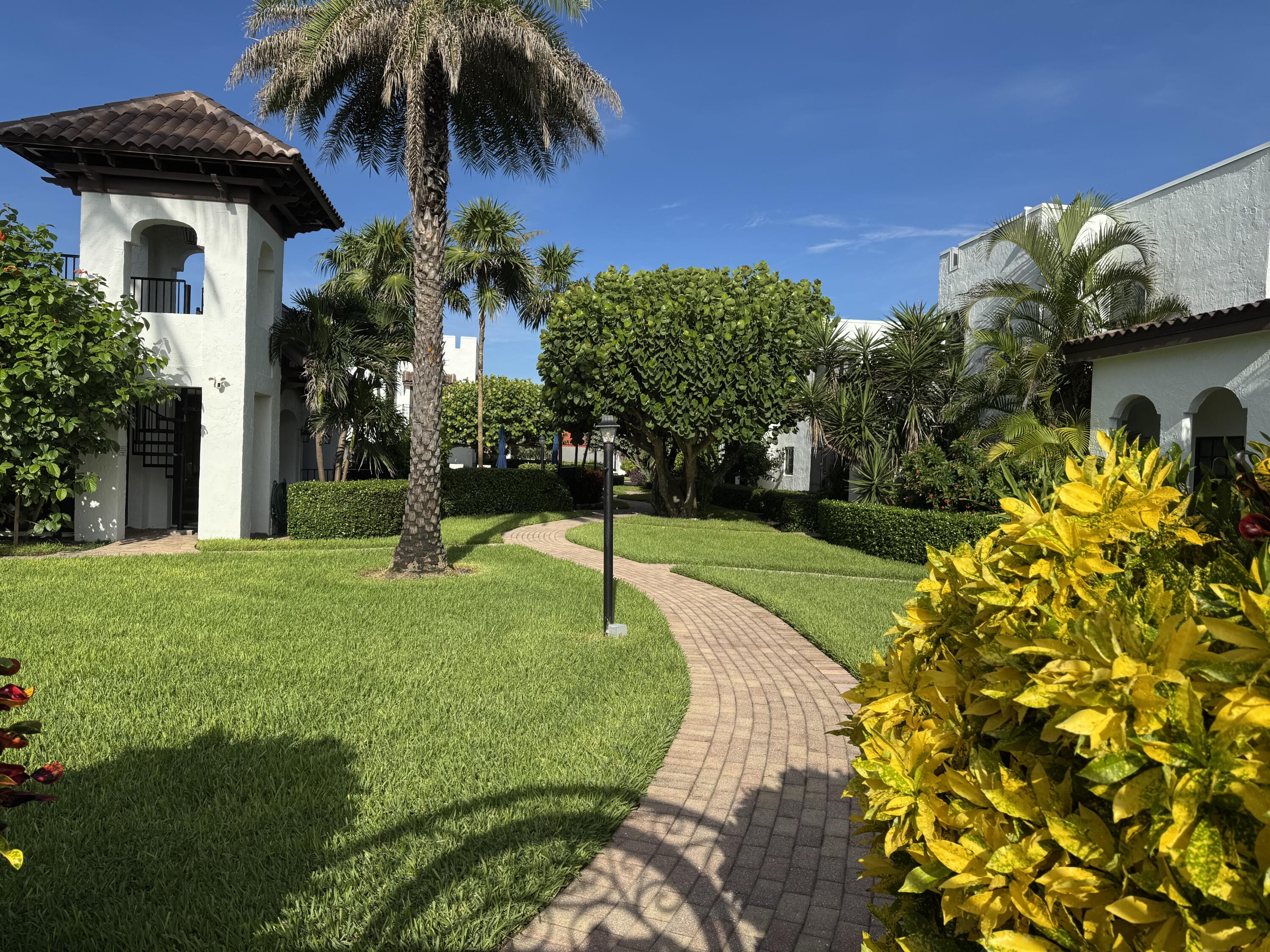 En Venta 200 S Ocean Boulevard, Delray Beach, FL 33483, Delray Beach, FL 33483