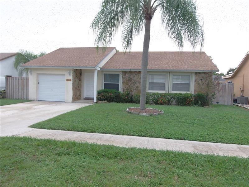 En Renta 1905 SW 86TH Avenue, North Lauderdale, FL 33068, North Lauderdale, FL 33068
