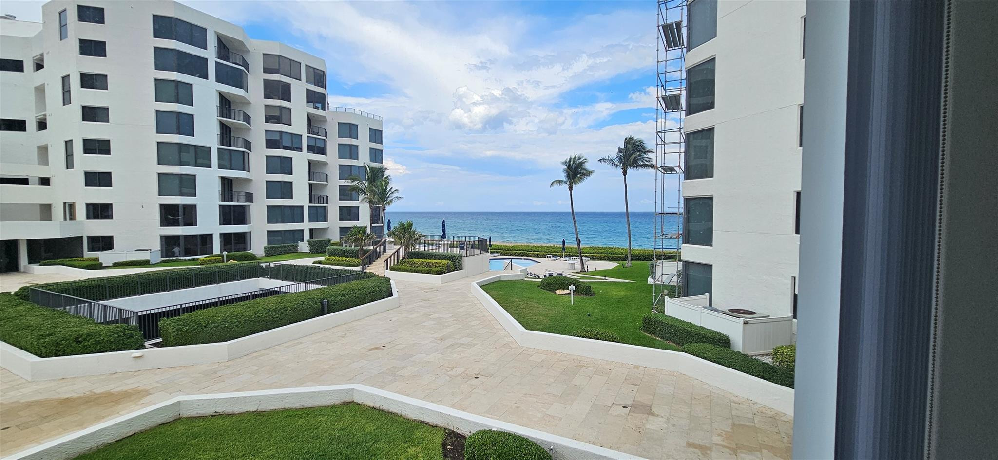 Foto de propiedad en 2575 S Ocean Boulevard 107S, Highland Beach, FL 33487 Highland Beach con MLS# 