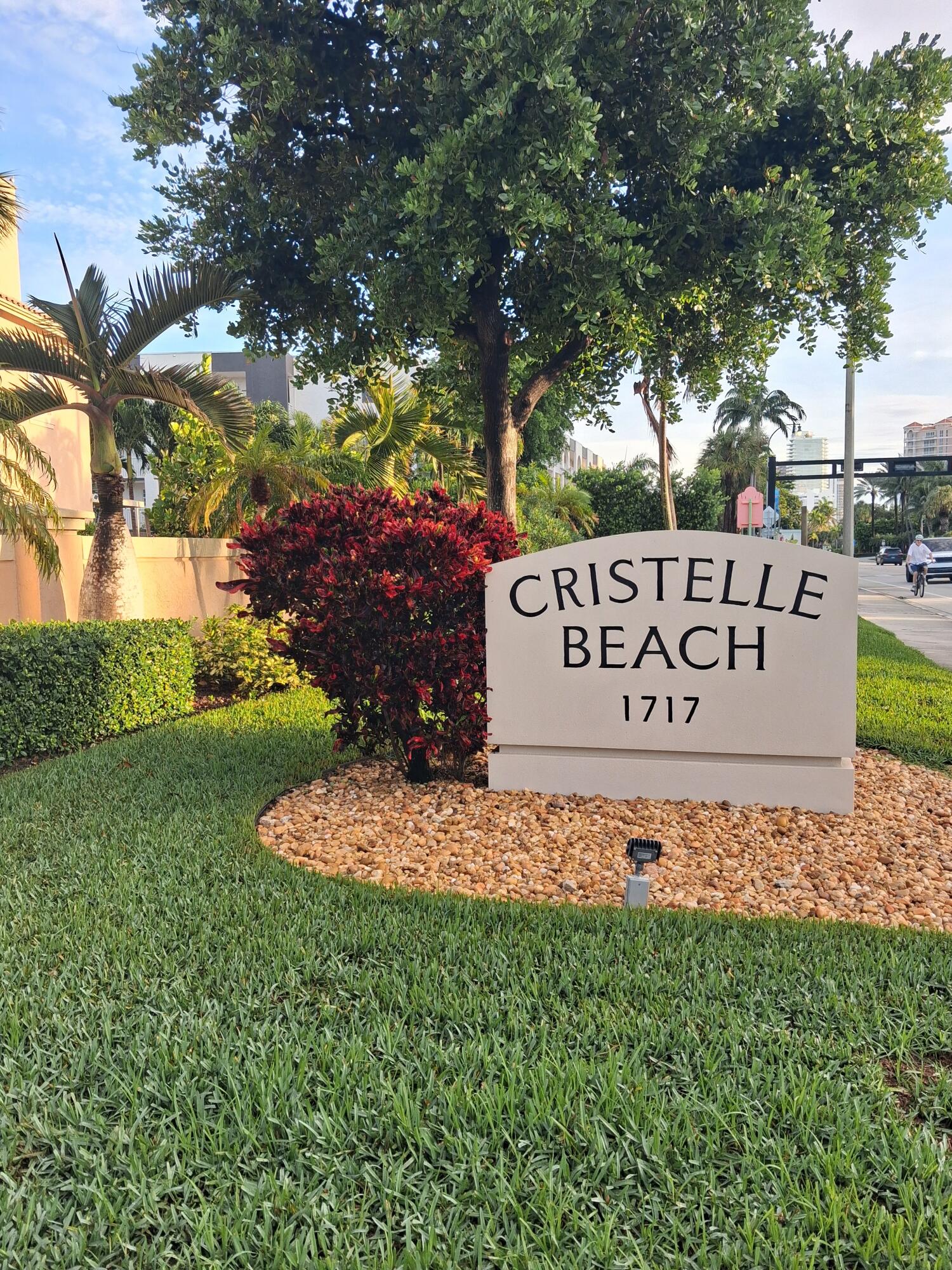 Foto de propiedad en 1717 S Ocean Boulevard 21, Pompano Beach, FL 33062 Pompano Beach con MLS# 