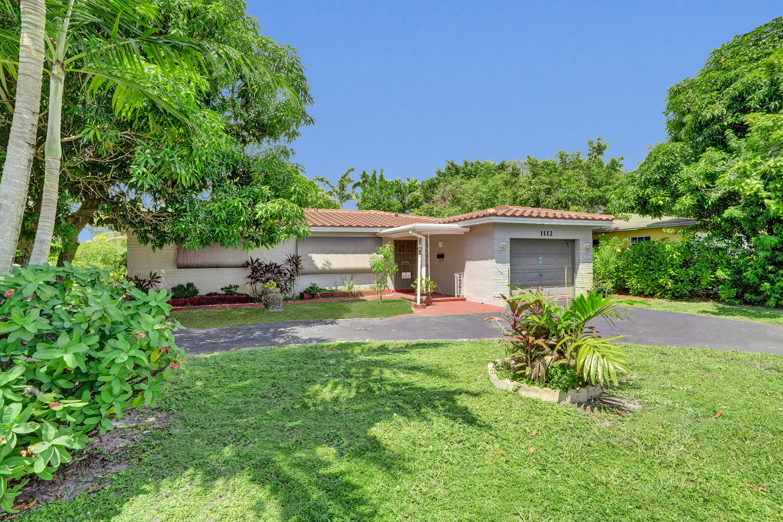 En Venta 1112 S 22nd Court, Hollywood, FL 33020, Hollywood, FL 33020