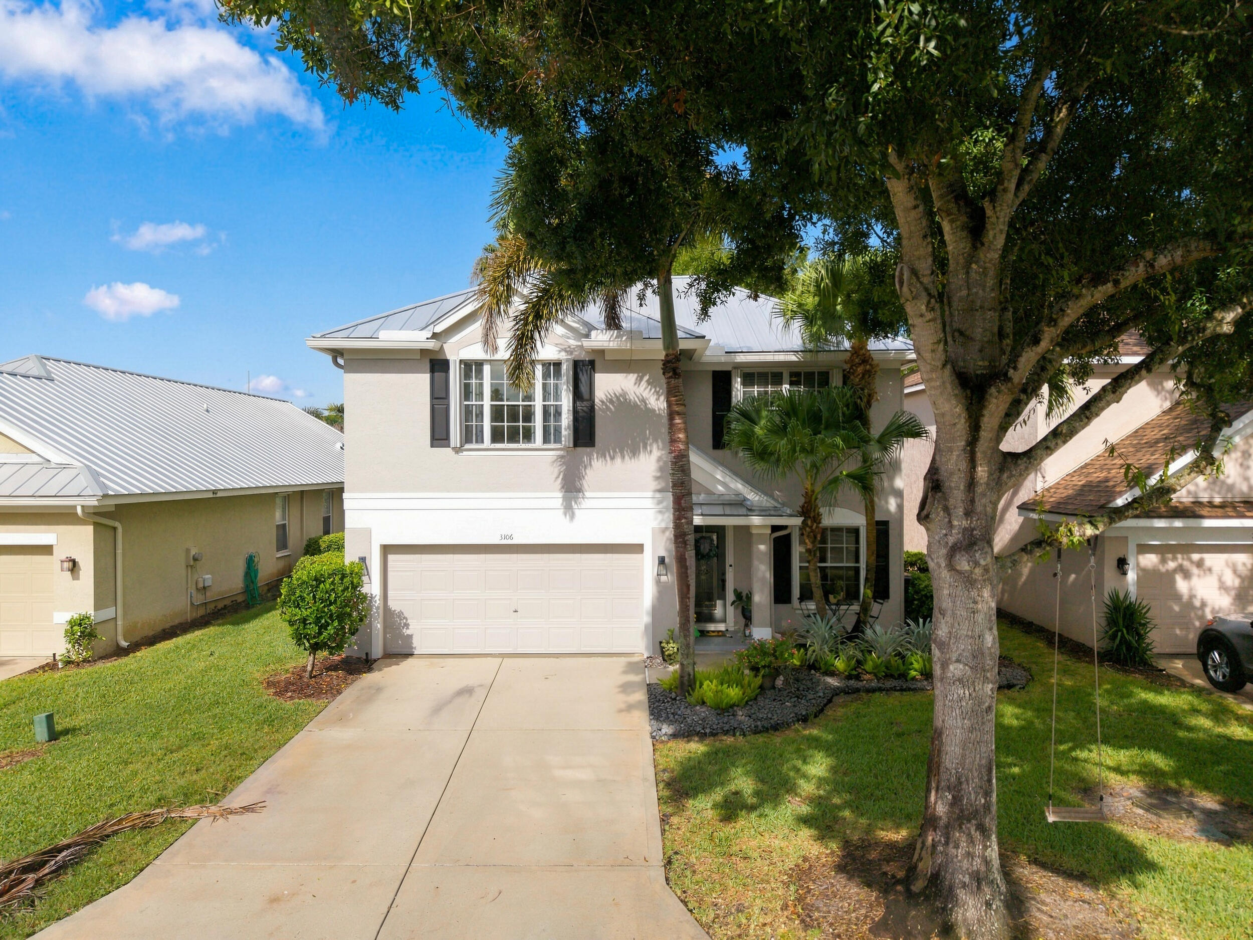 3106 SW Solitaire Palm Drive