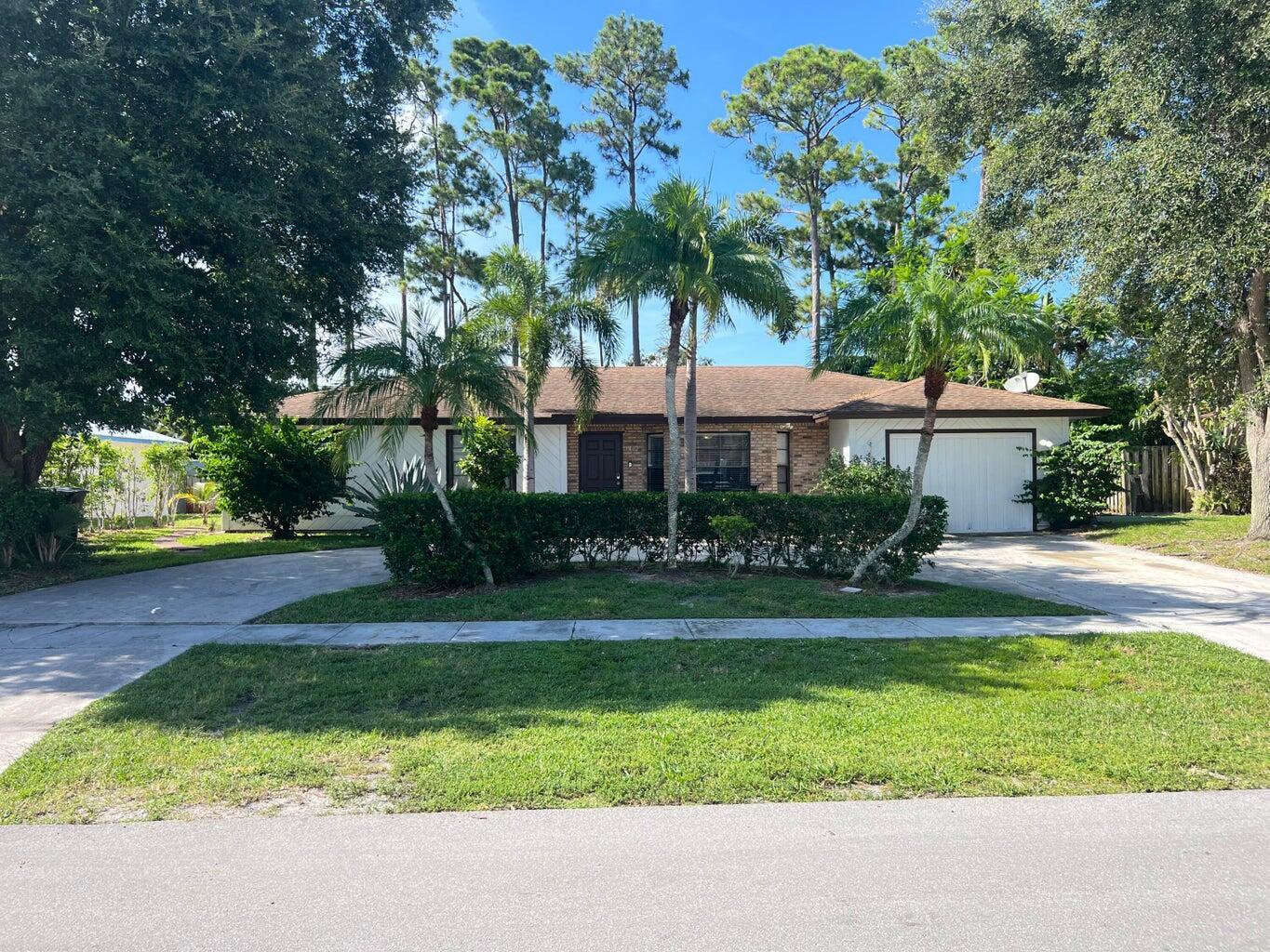 En Renta 1492 SCOTTSDALE Road N, West Palm Beach, FL 33417, West Palm Beach, FL 33417