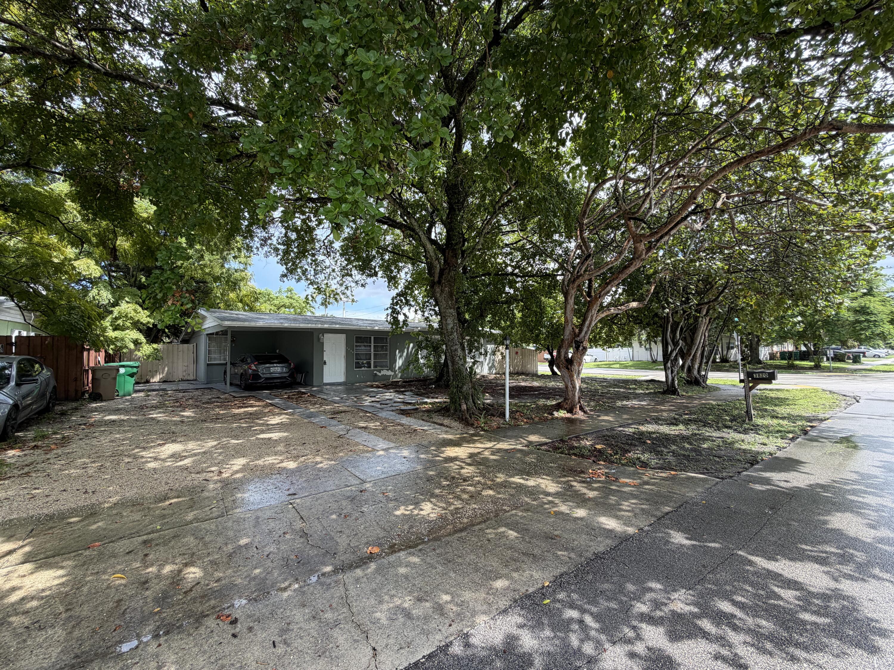 En Renta 3820 SW 61ST Avenue, Davie, FL 33314, Davie, FL 33314