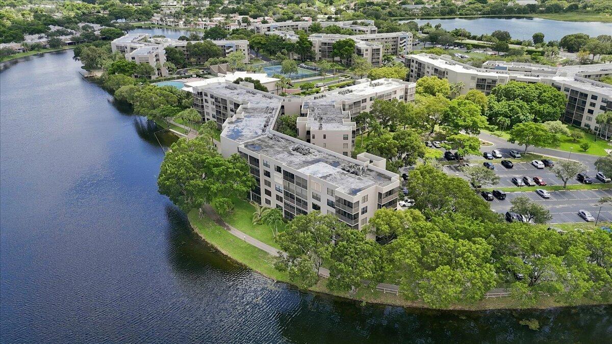 En Venta 1100 COLONY POINT Circle 121, Pembroke Pines, FL 33026, Pembroke Pines, FL 33026