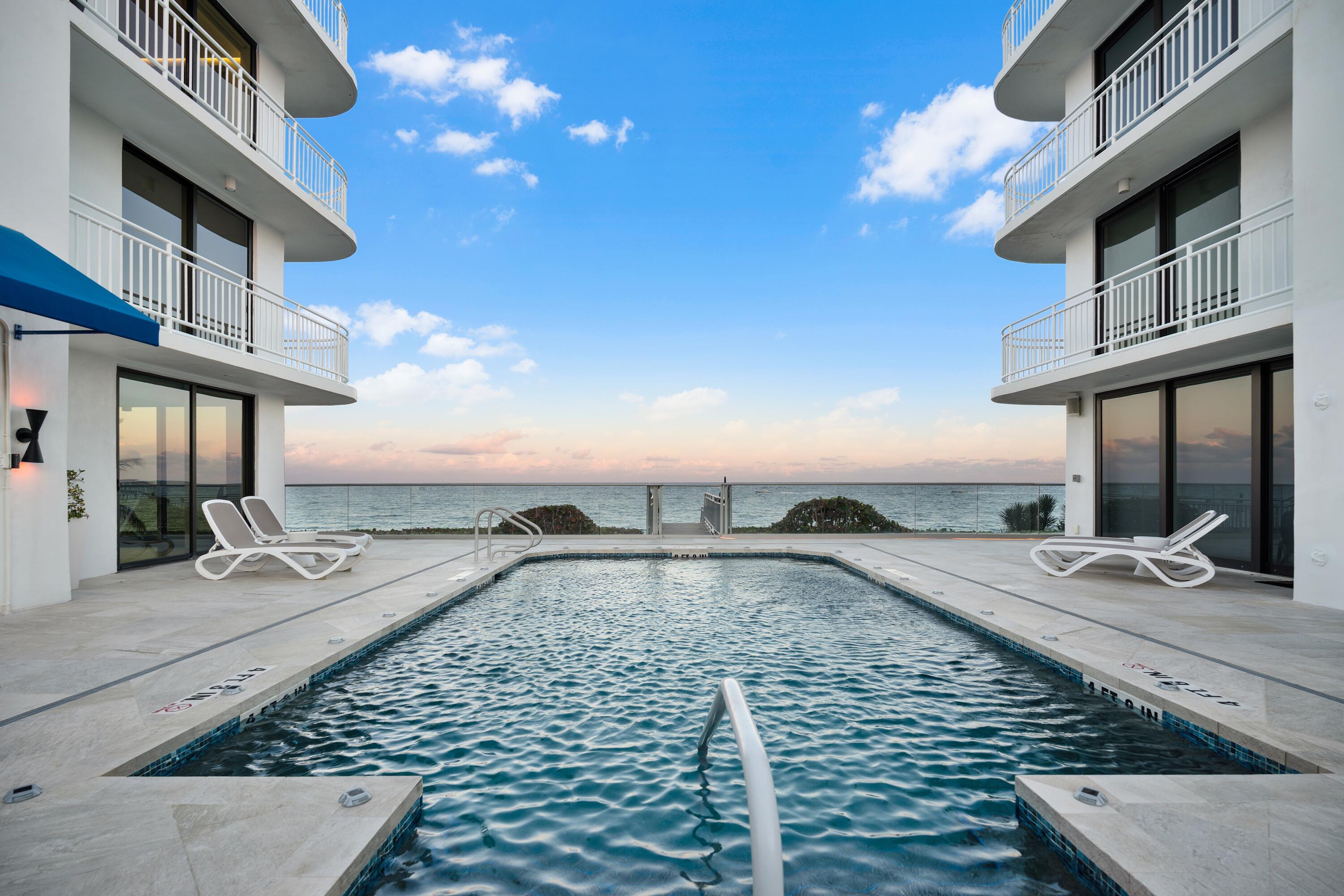 Foto de propiedad en 2150 N Ocean Blvd 4-N, Boca Raton, FL 33431 Boca Raton con MLS# 