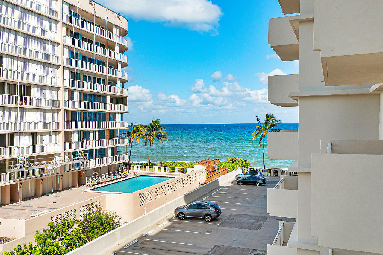 En Venta 3215 S OCEAN Boulevard 302, Highland Beach, FL 33487, Highland Beach, FL 33487