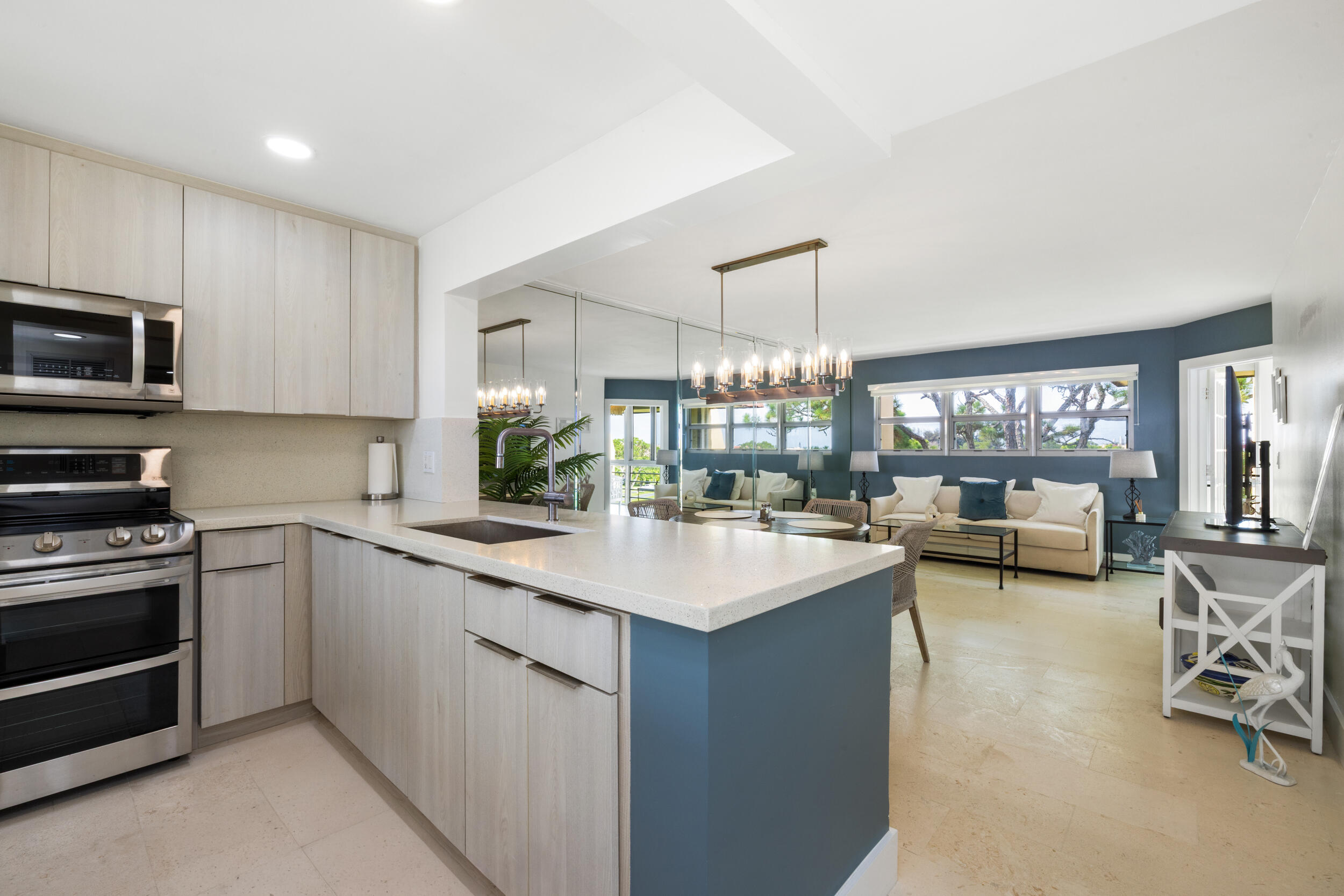 En Venta 3654 VIA POINCIANA 603, Lake Worth, FL 33467, Lake Worth, FL 33467