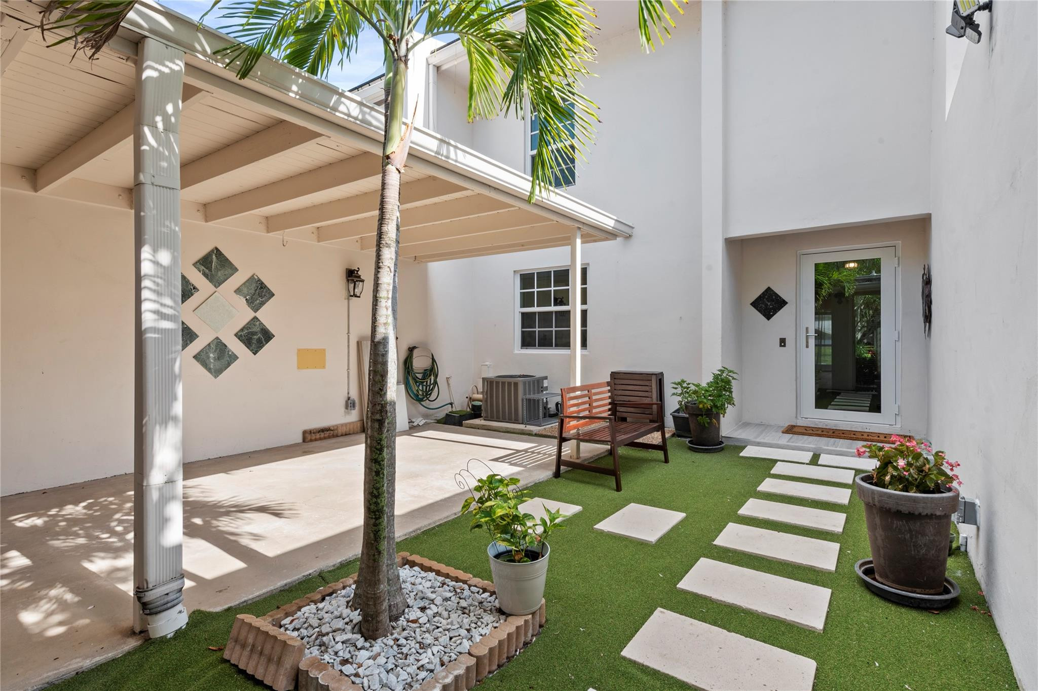 En Venta 3063 N PALM AIRE Drive 3063, Pompano Beach, FL 33069, Pompano Beach, FL 33069